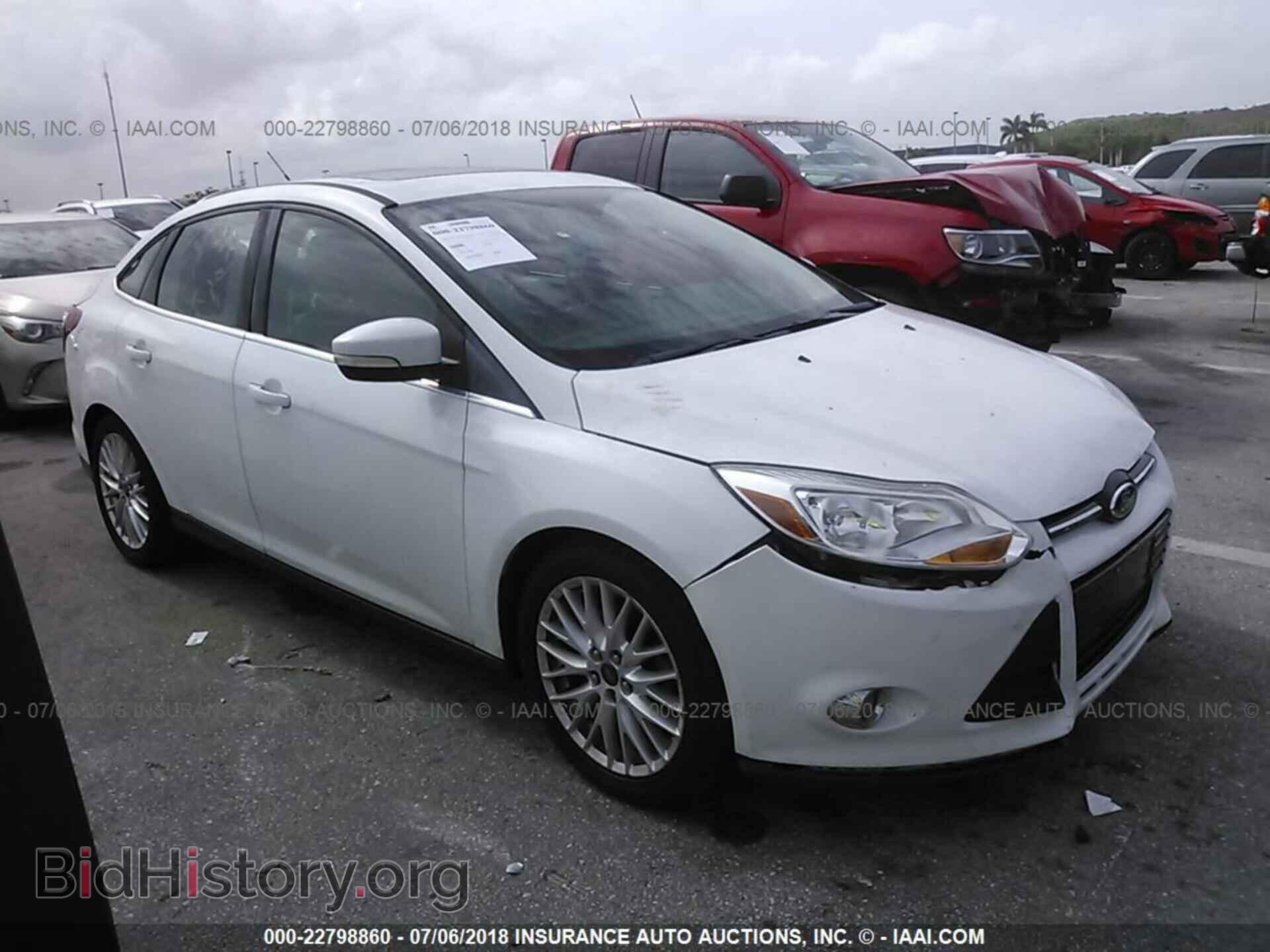 Фотография 1FAHP3H26CL367953 - Ford Focus 2012
