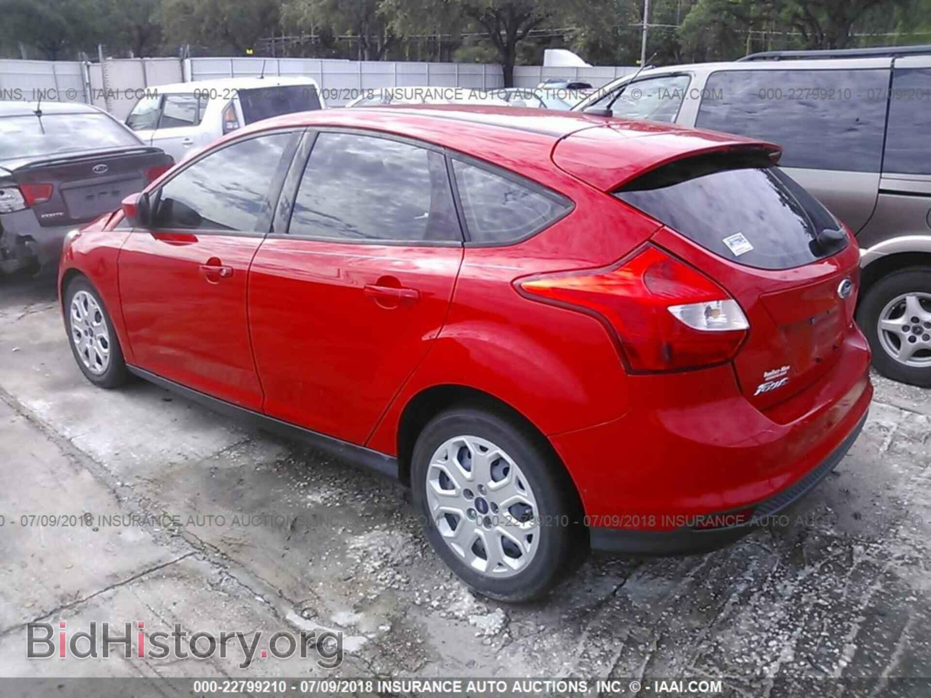 2012 Ford Focus - VIN: 1FAHP3K24CL224654 - Фото 3