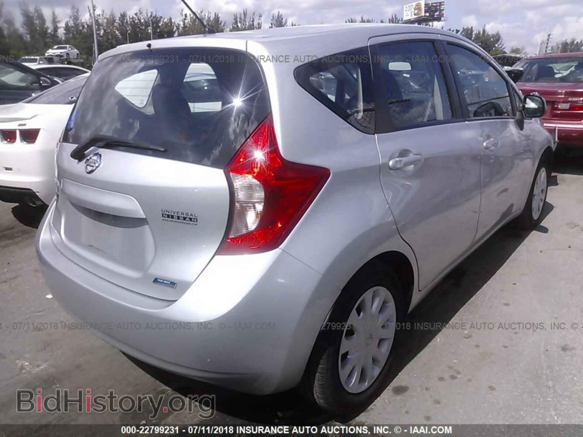 2014 Nissan Versa note - VIN: 3N1CE2CP2EL411402 - Фото 4