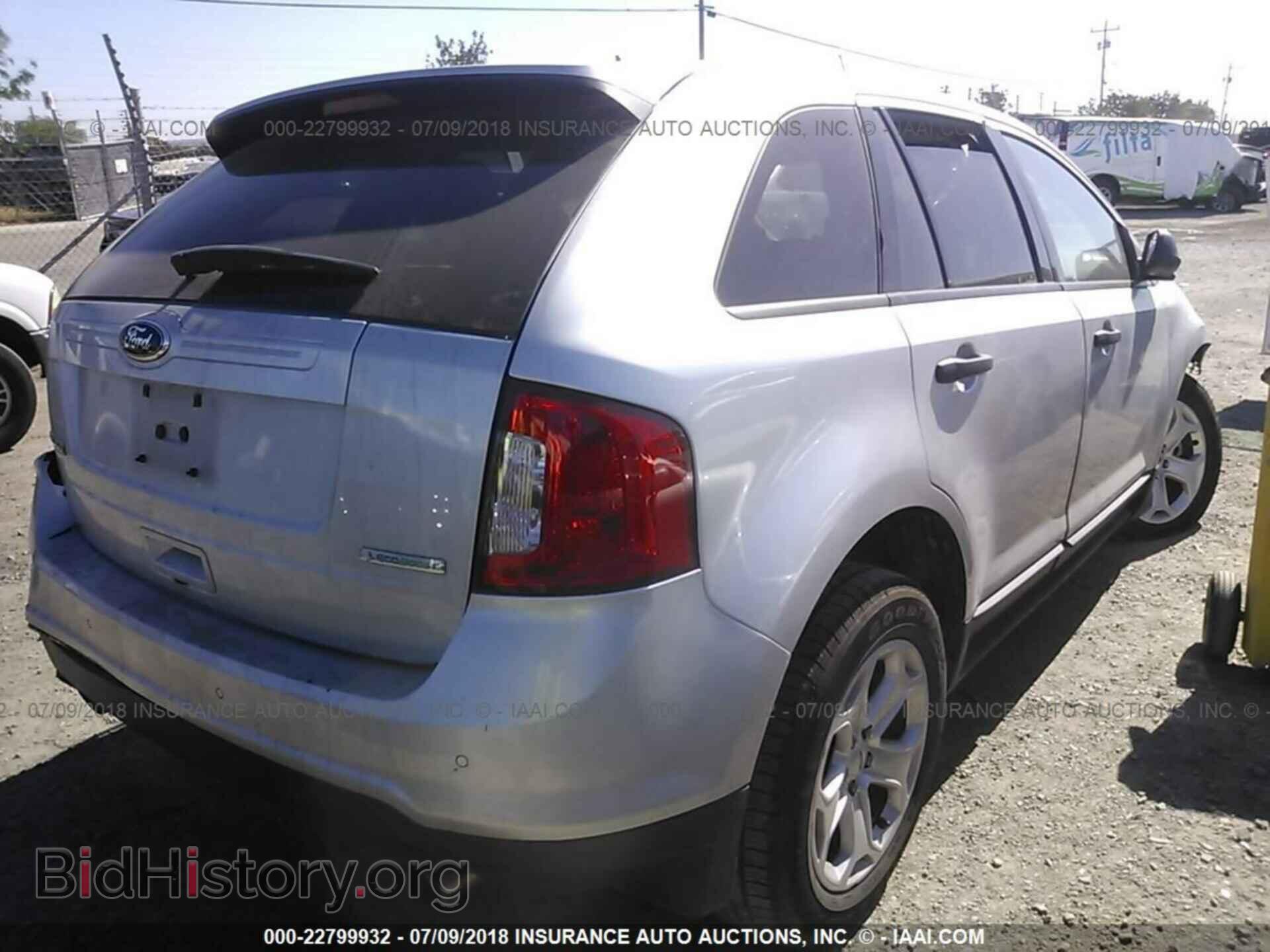2013 Ford Edge - VIN: 2FMDK3G98DBB58880 - Photo 4