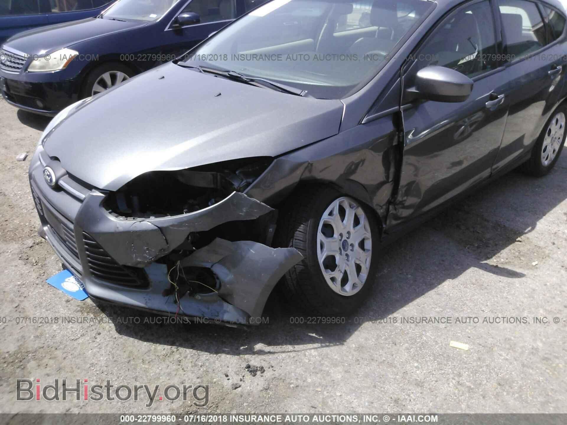 2012 Ford Focus - VIN: 1FAHP3K23CL104828 - Photo 6