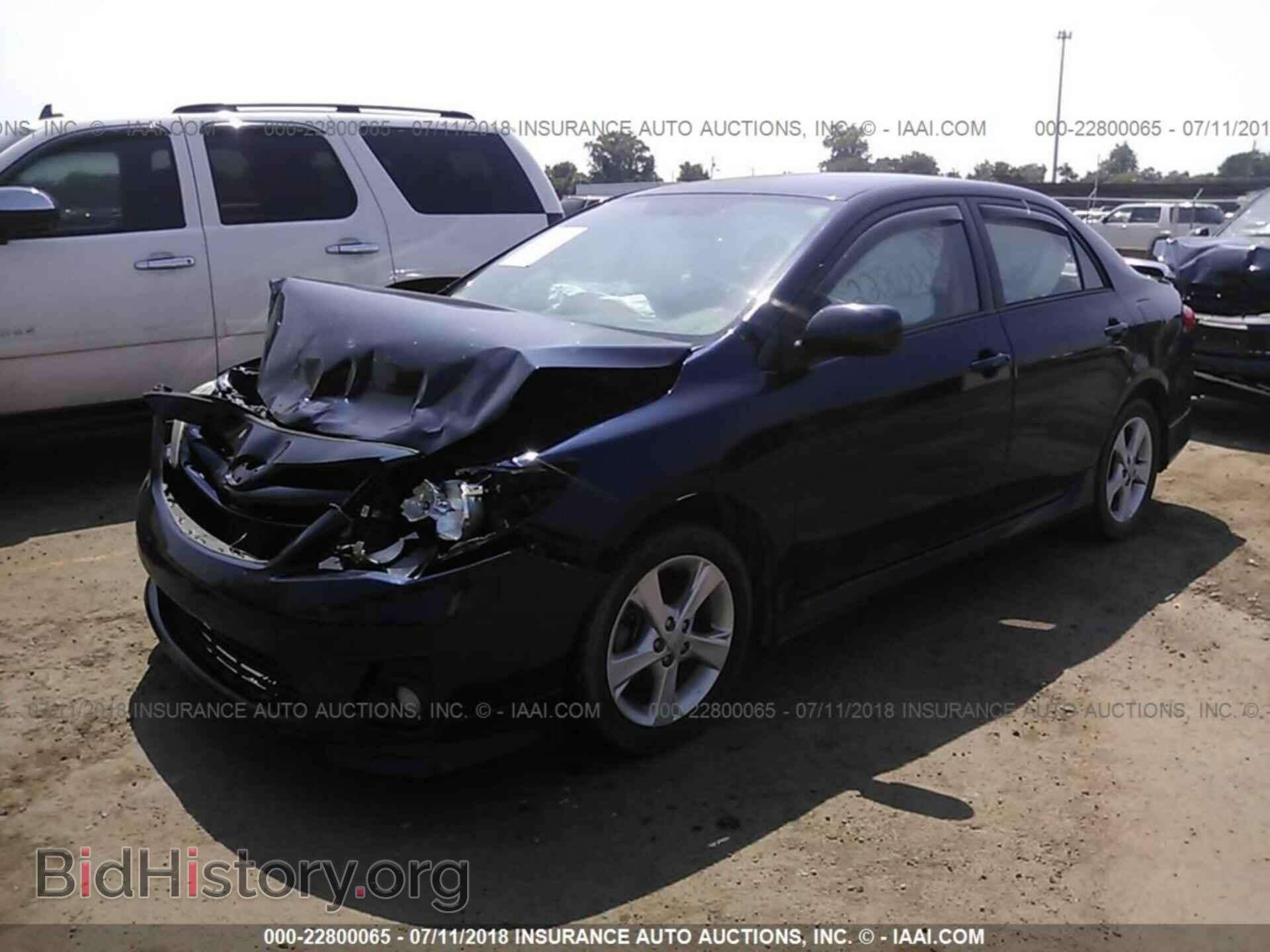 2011 Toyota Corolla - VIN: 2T1BU4EE1BC744627 - Фото 2