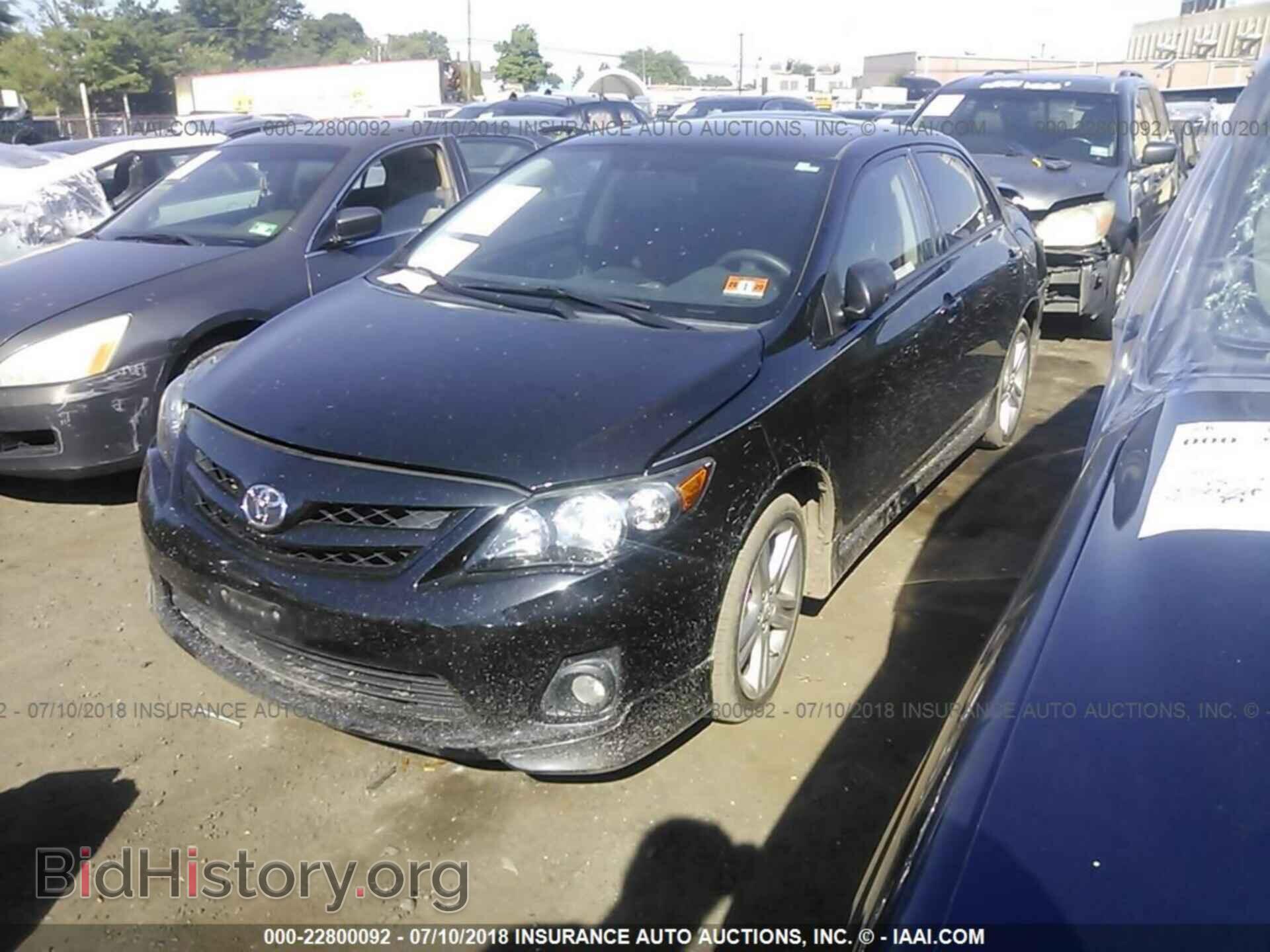 2013 Toyota Corolla - VIN: 2T1BU4EEXDC013018 - Photo 2
