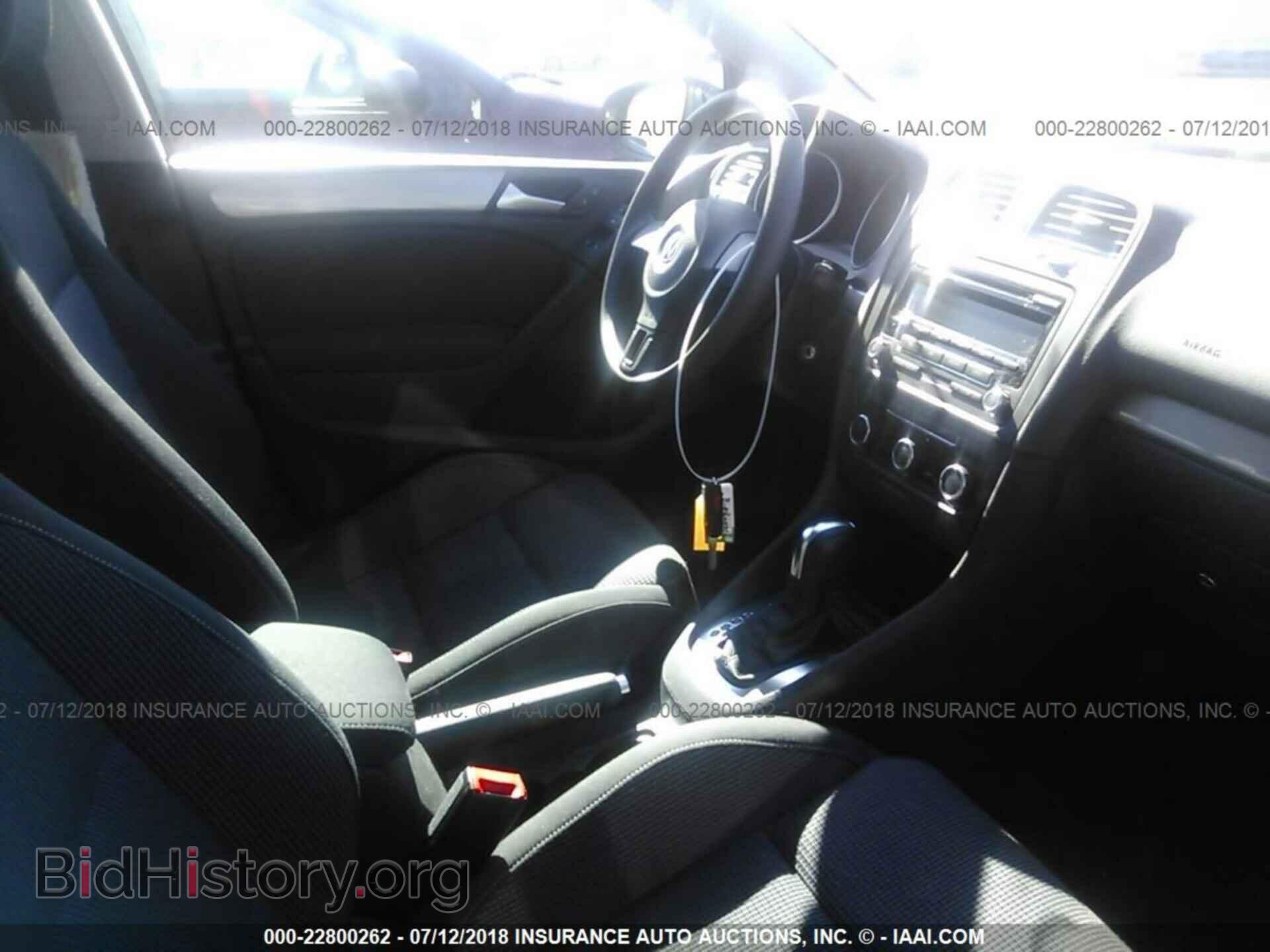 2014 Volkswagen Golf - VIN: WVWDB7AJ7EW003297 - Фото 5