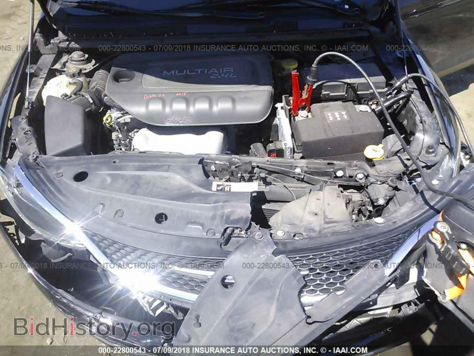 2015 Chrysler 200 - VIN: 1C3CCCAB3FN622940 - Photo 10