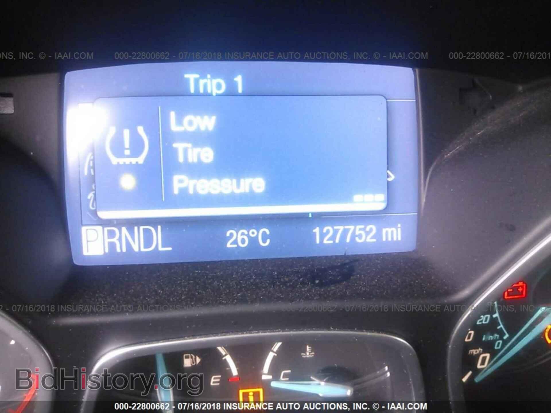 2012 Ford Focus - VIN: 1FAHP3K28CL101570 - Photo 7
