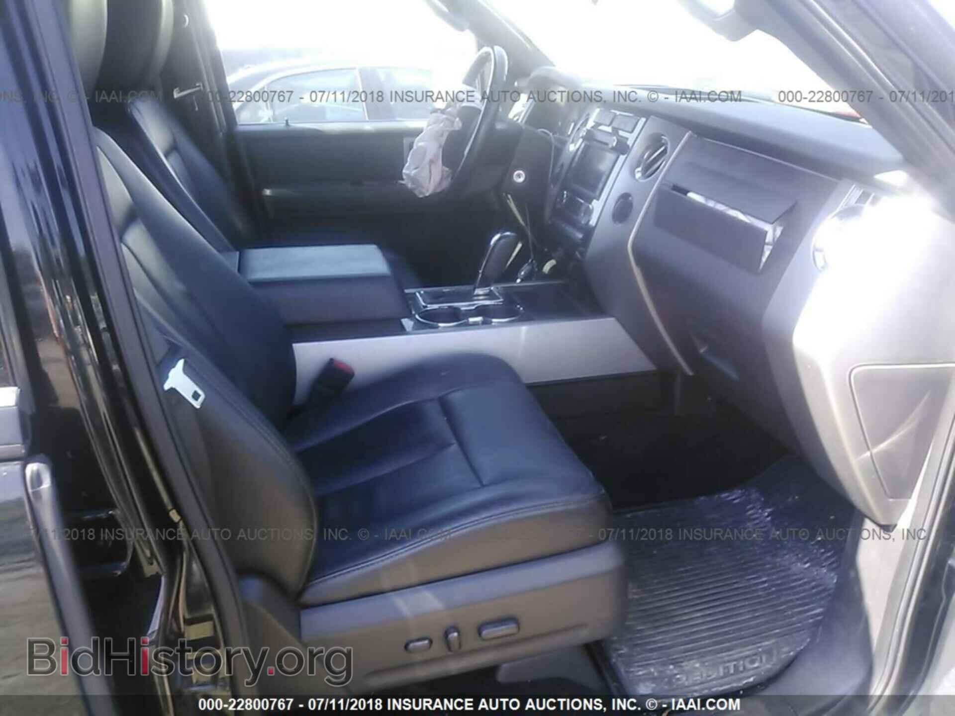 2013 Ford Expedition - VIN: 1FMJU2A50DEF33016 - Фото 5