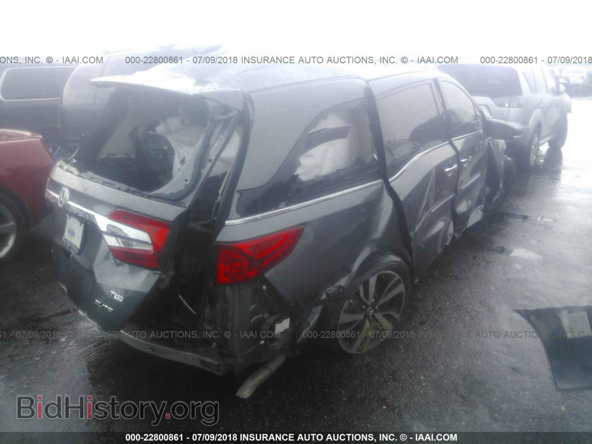 2018 Honda Odyssey - VIN: 5FNRL6H96JB001337 - Фото 4