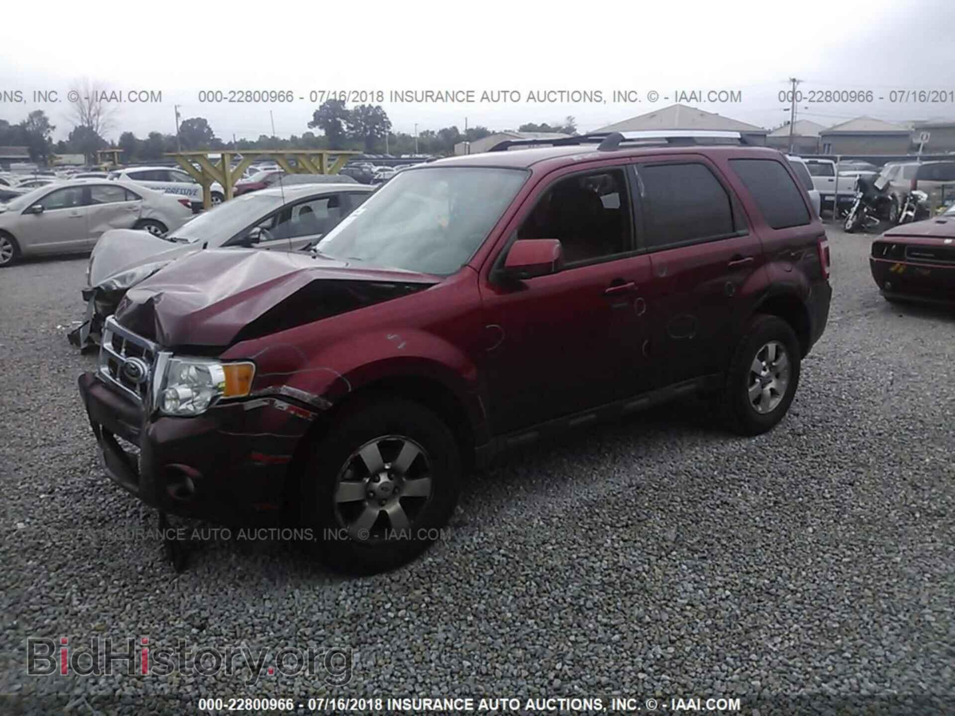 2012 Ford Escape - VIN: 1FMCU0E7XCKC19768 - Фото 2