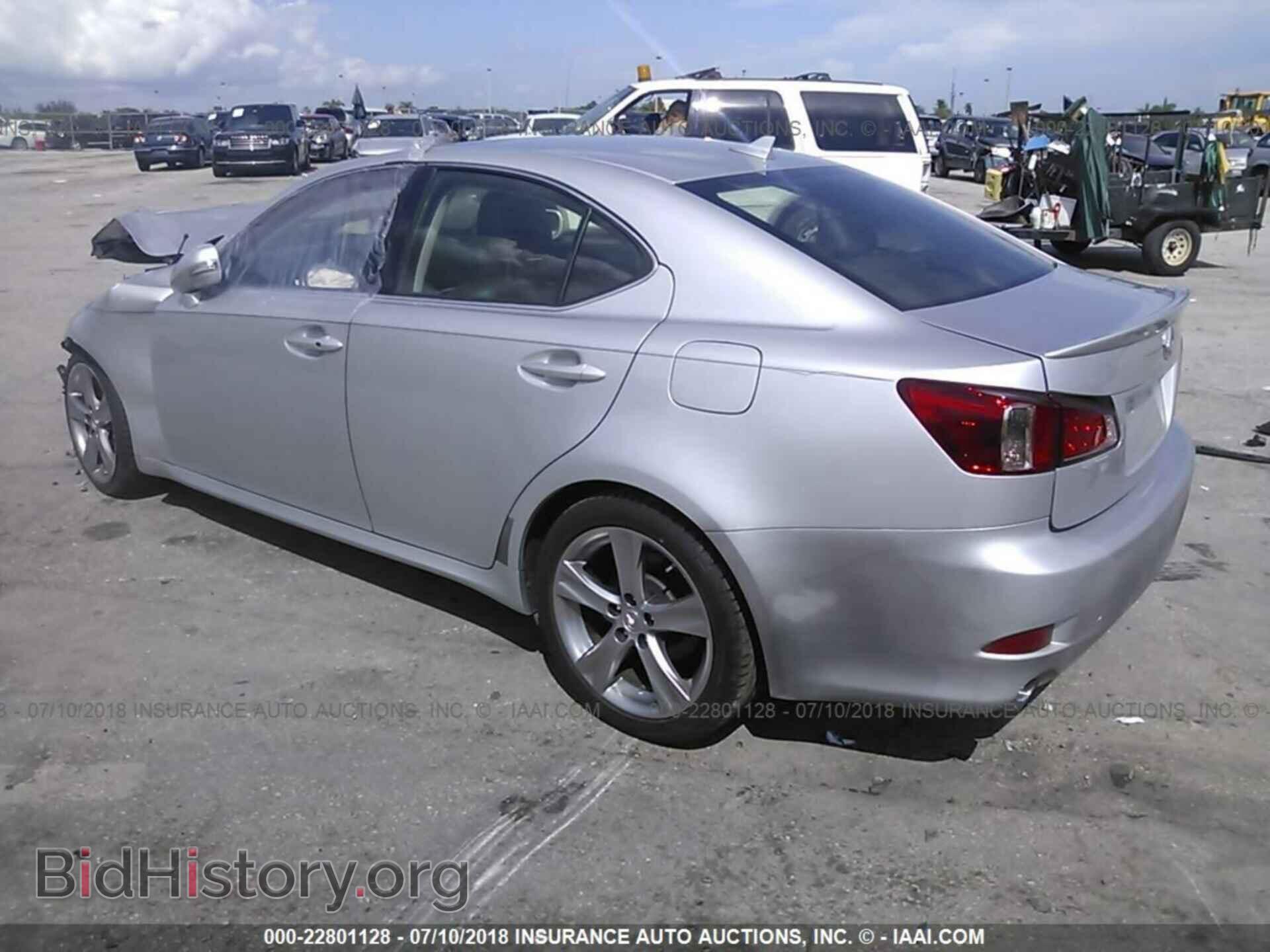 2011 Lexus Is - VIN: JTHBF5C24B5153972 - Photo 3