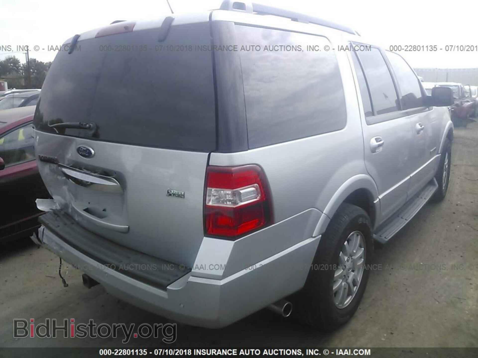 2011 Ford Expedition - VIN: 1FMJU1H56BEF26178 - Фото 4