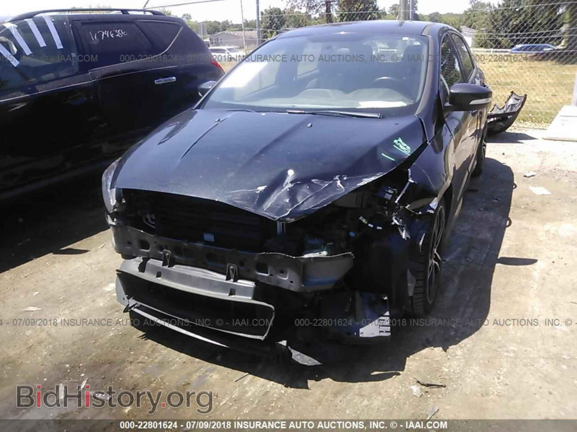 2015 Ford Focus - VIN: 1FADP3L91FL299410 - Photo 6