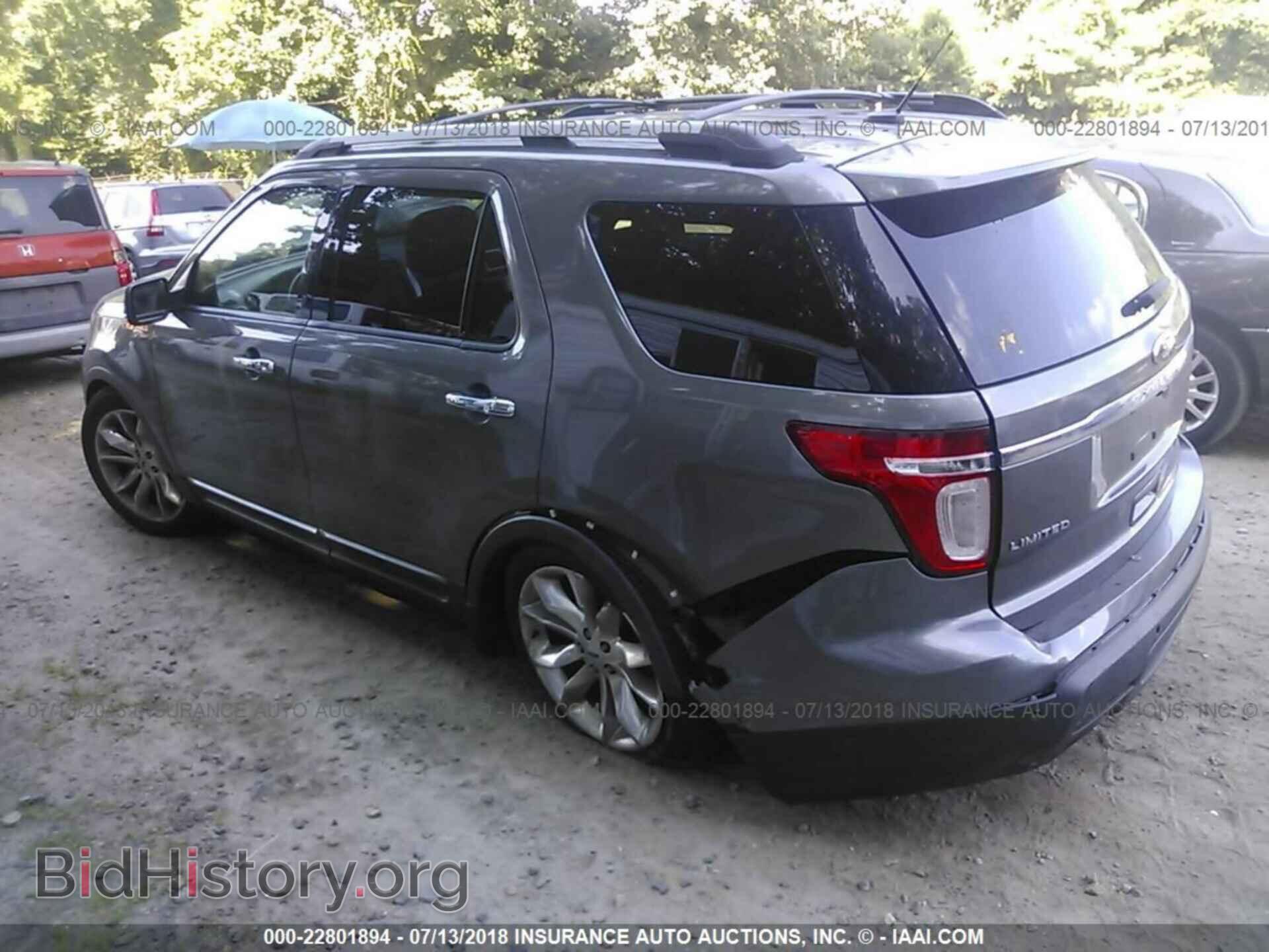 2012 Ford Explorer - VIN: 1FMHK8F81CGA06888 - Фото 3