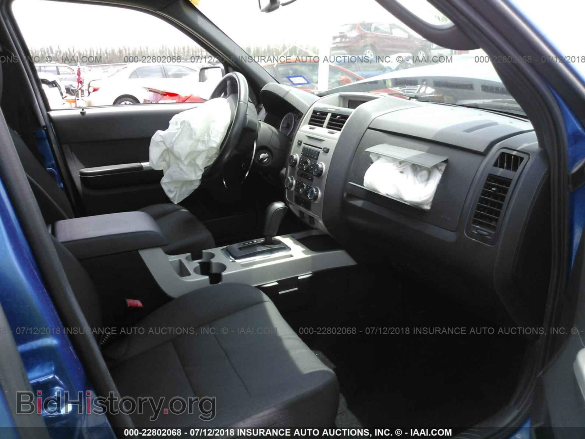 2012 Ford Escape - VIN: 1FMCU0DG8CKC17910 - Фото 5