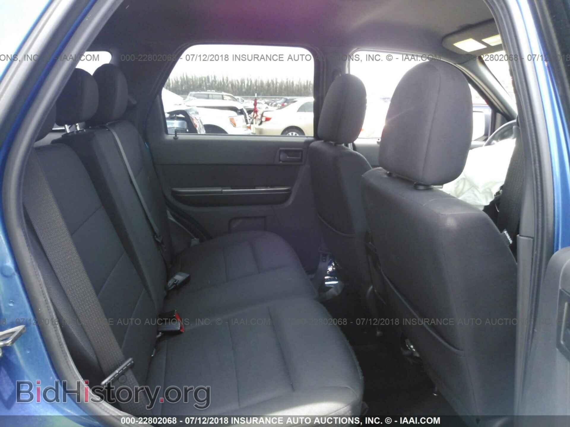 2012 Ford Escape - VIN: 1FMCU0DG8CKC17910 - Фото 8