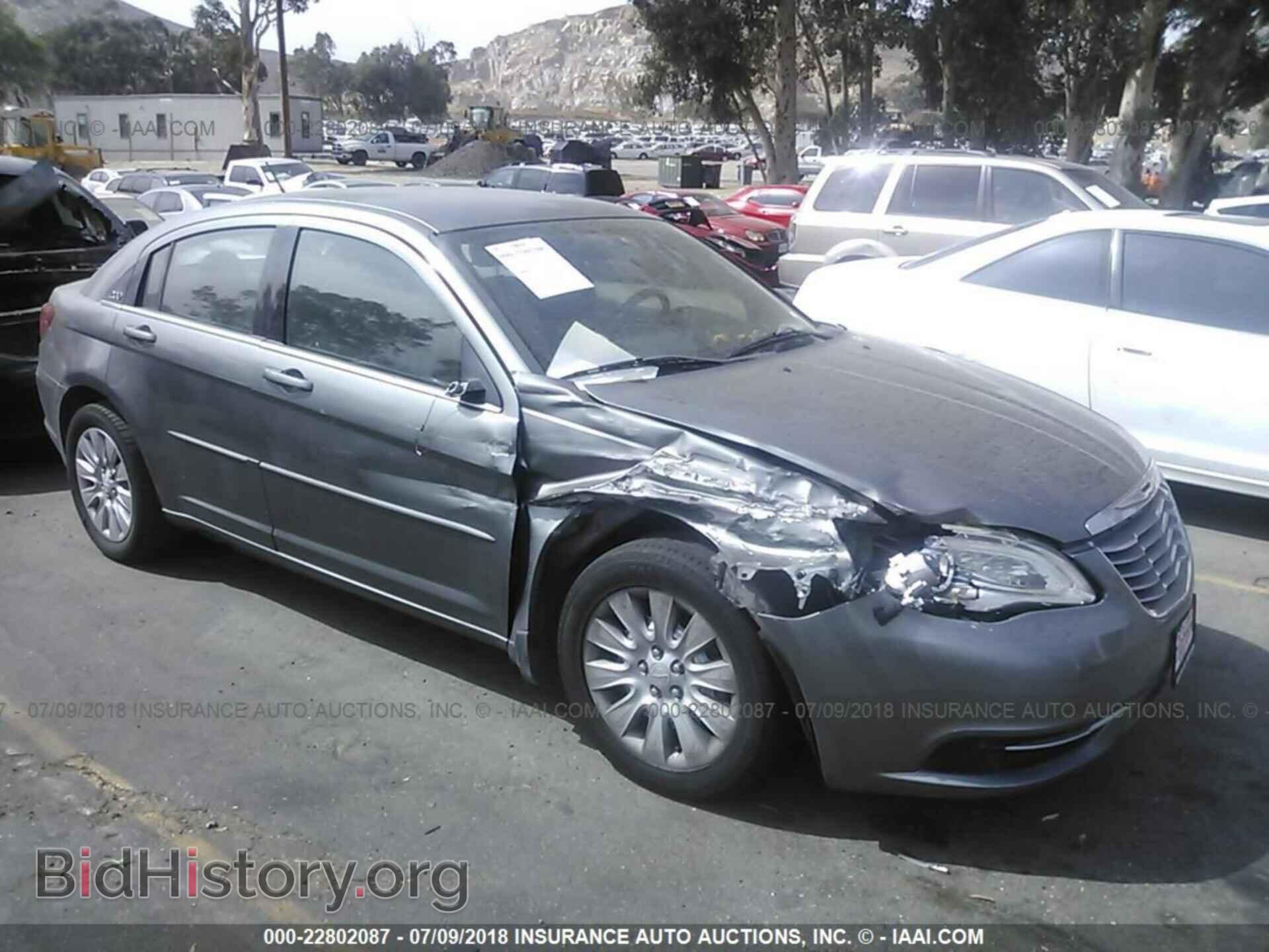 Фотография 1C3CCBAB2CN212703 - Chrysler 200 2012