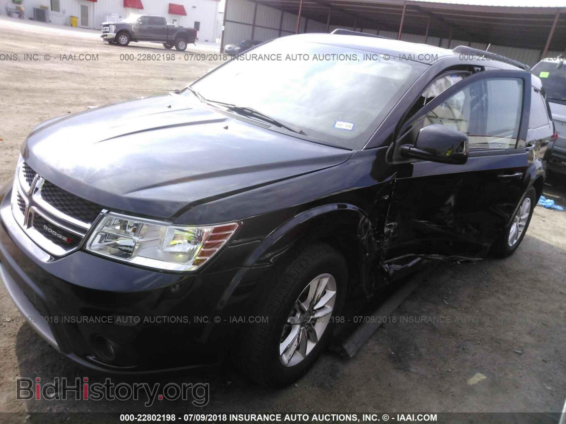 2015 Dodge Journey - VIN: 3C4PDCBG0FT595362 - Photo 2
