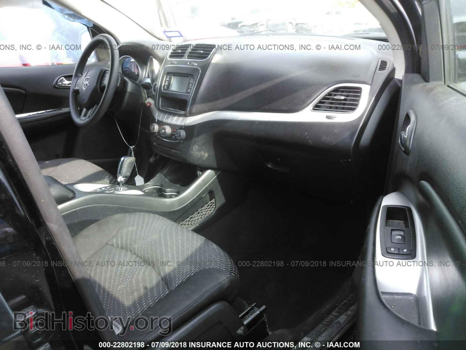 2015 Dodge Journey - VIN: 3C4PDCBG0FT595362 - Photo 5
