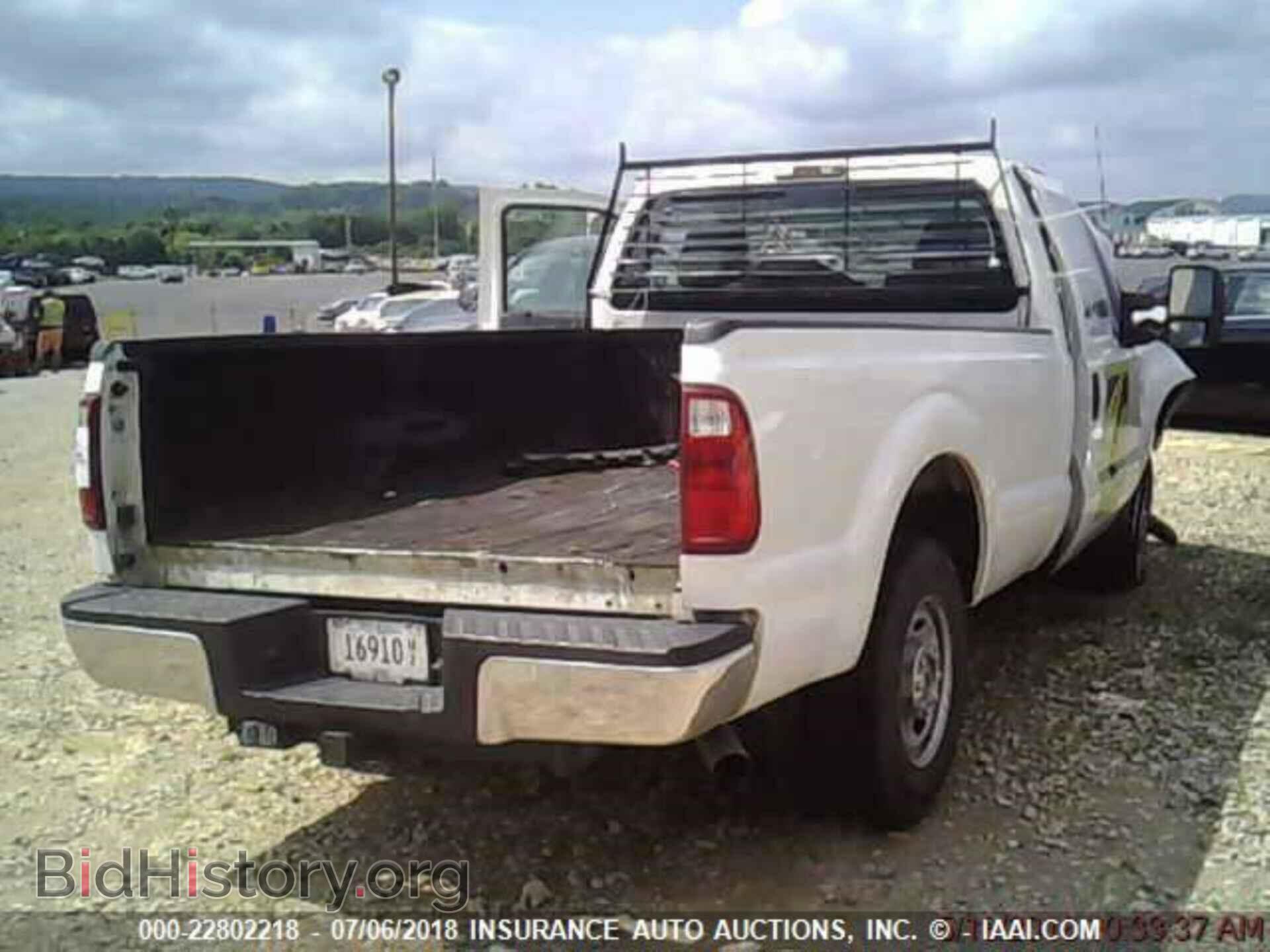 2015 Ford F250 - VIN: 1FTBF2A60FEA26051 - Фото 2