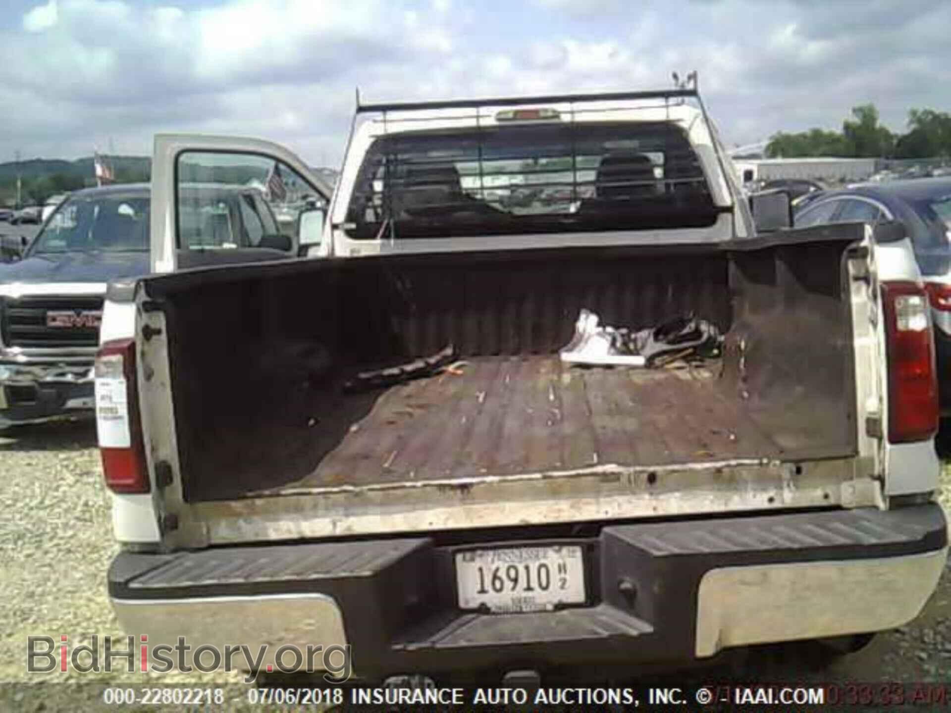2015 Ford F250 - VIN: 1FTBF2A60FEA26051 - Фото 3