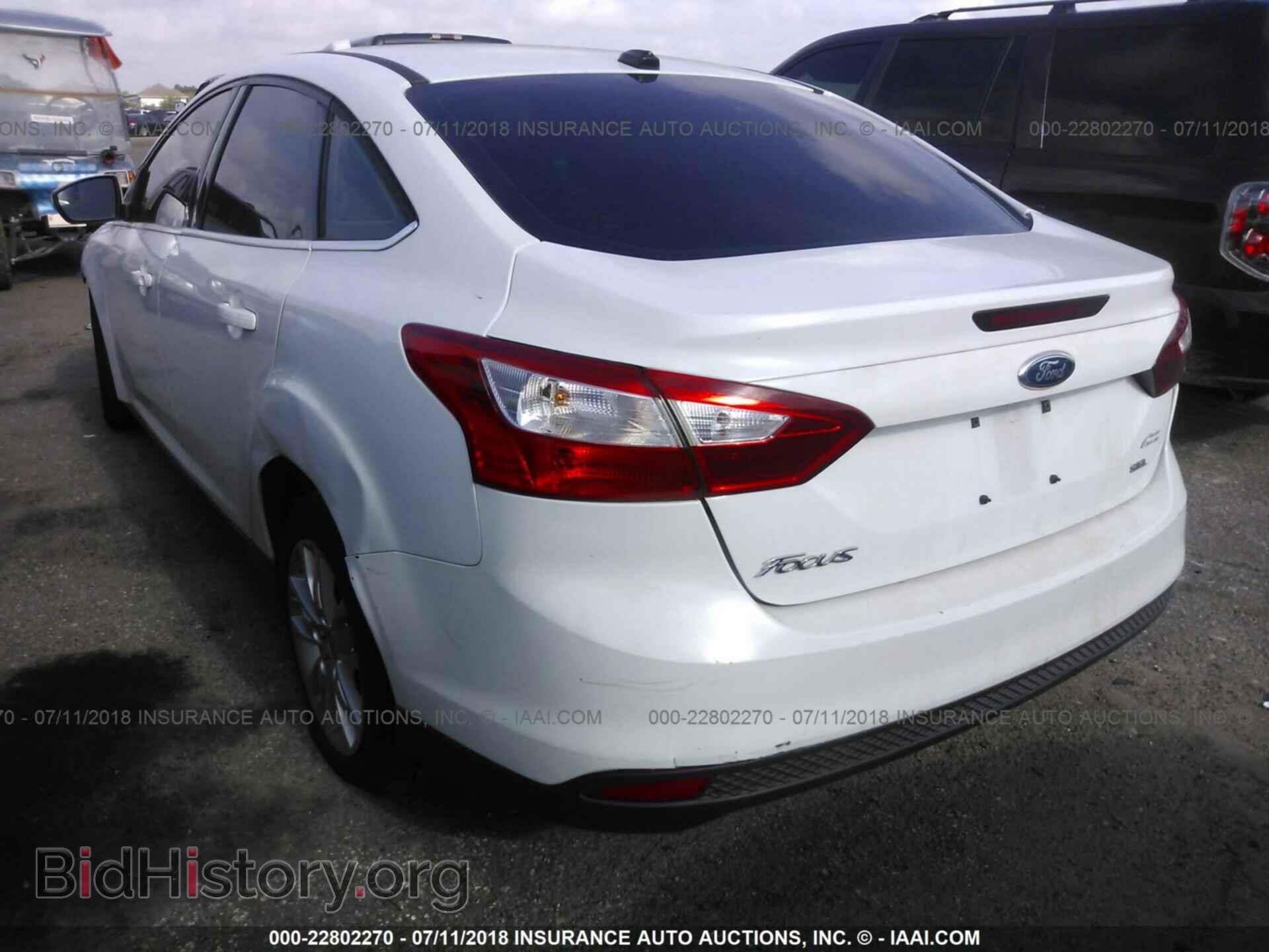 2012 Ford Focus - VIN: 1FAHP3H2XCL135453 - Фото 3