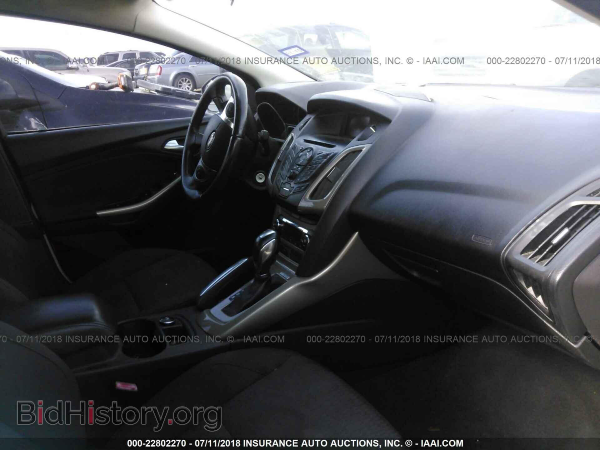 2012 Ford Focus - VIN: 1FAHP3H2XCL135453 - Фото 5