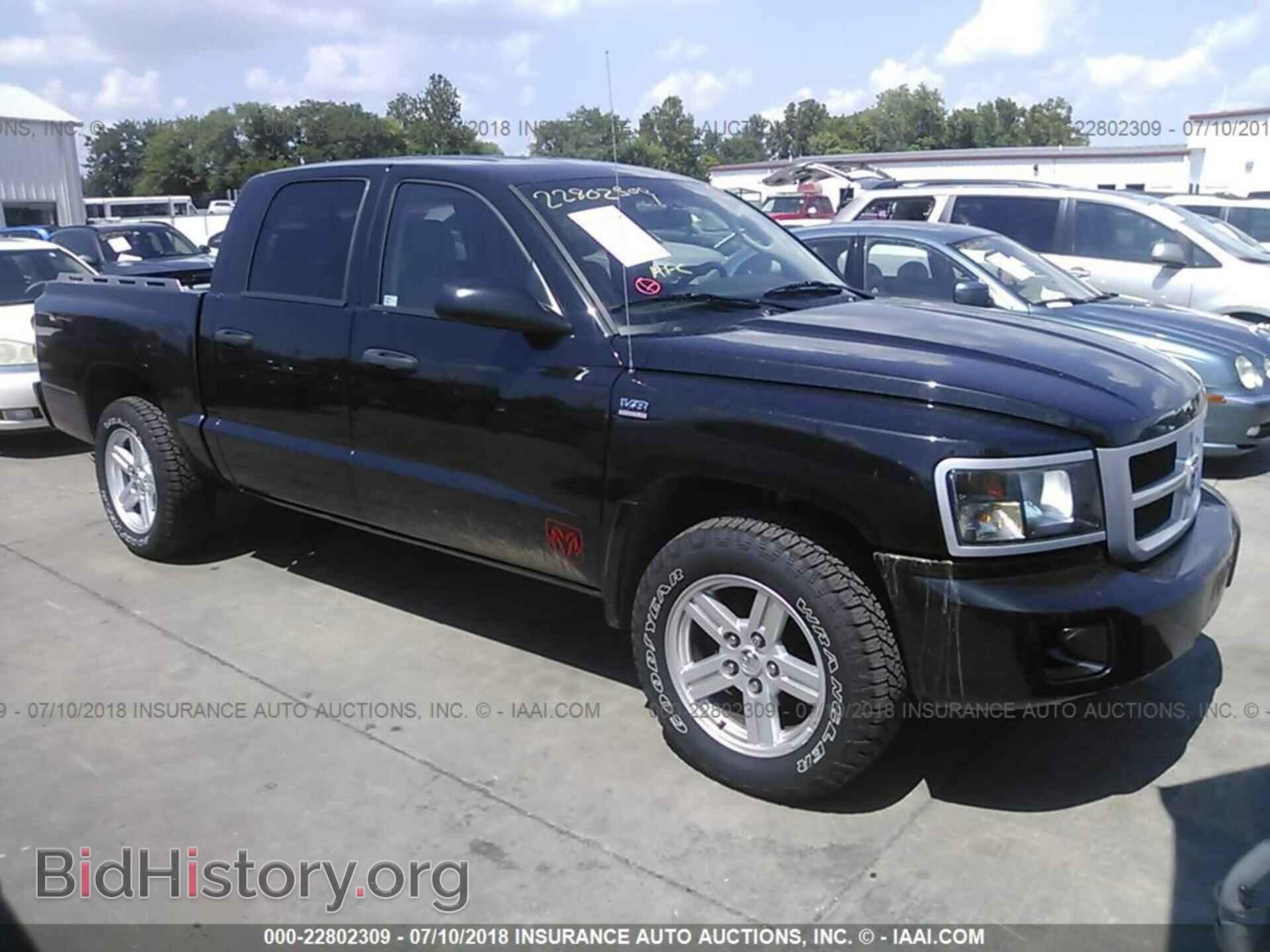 Фотография 1D7RE3GP3BS553333 - Dodge Dakota 2011