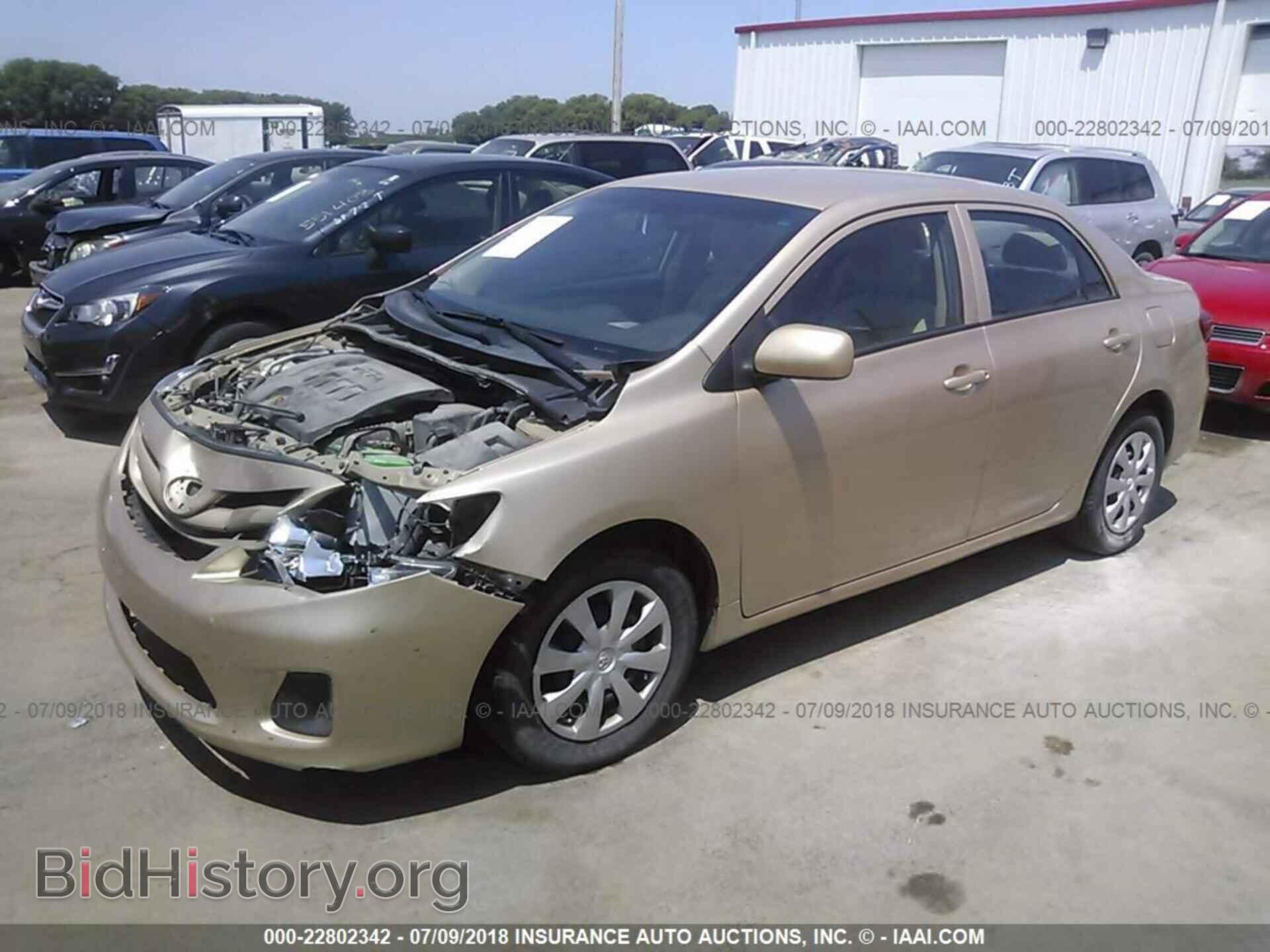 2013 Toyota Corolla - VIN: 2T1BU4EE9DC973429 - Фото 2
