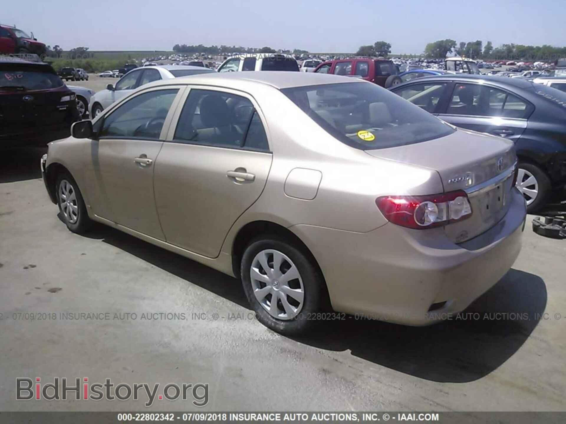 2013 Toyota Corolla - VIN: 2T1BU4EE9DC973429 - Фото 3