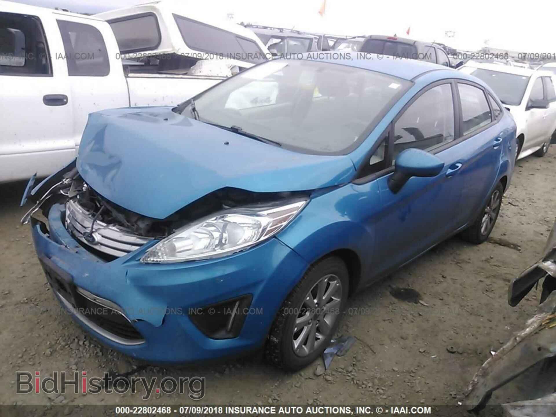 2012 Ford Fiesta - VIN: 3FADP4BJ0CM219185 - Фото 2