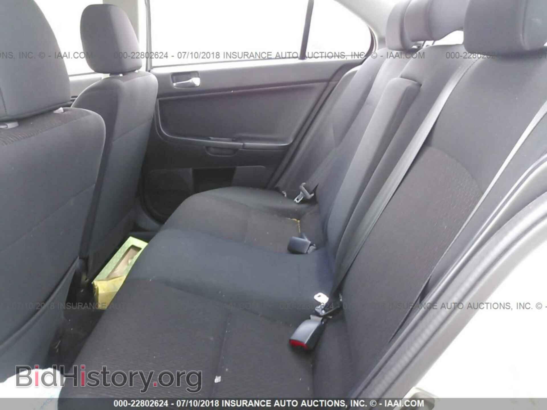2016 Mitsubishi Lancer - VIN: JA32U2FU8GU001255 - Фото 8