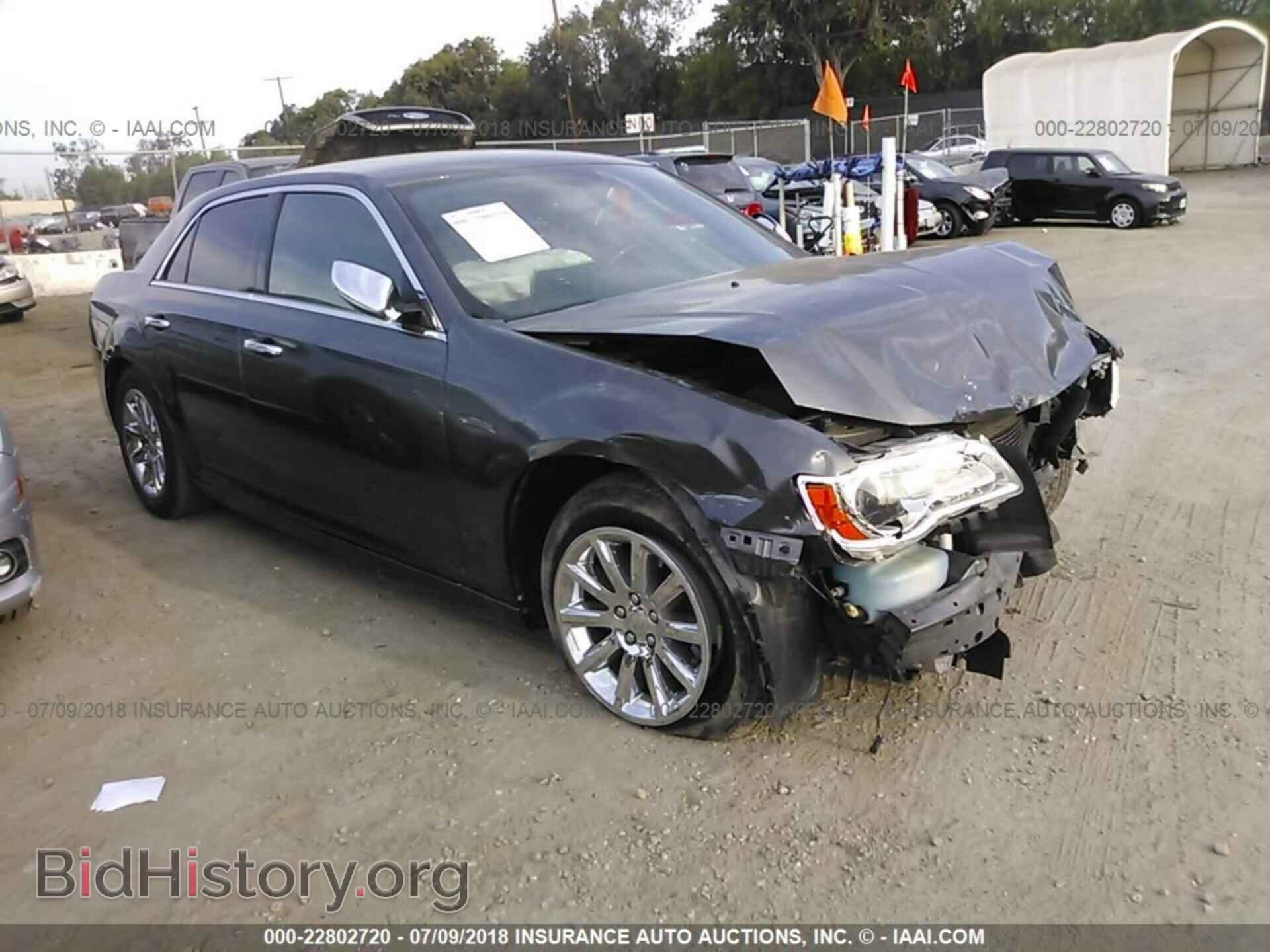 Фотография 2C3CCAET3EH118287 - Chrysler 300c 2014
