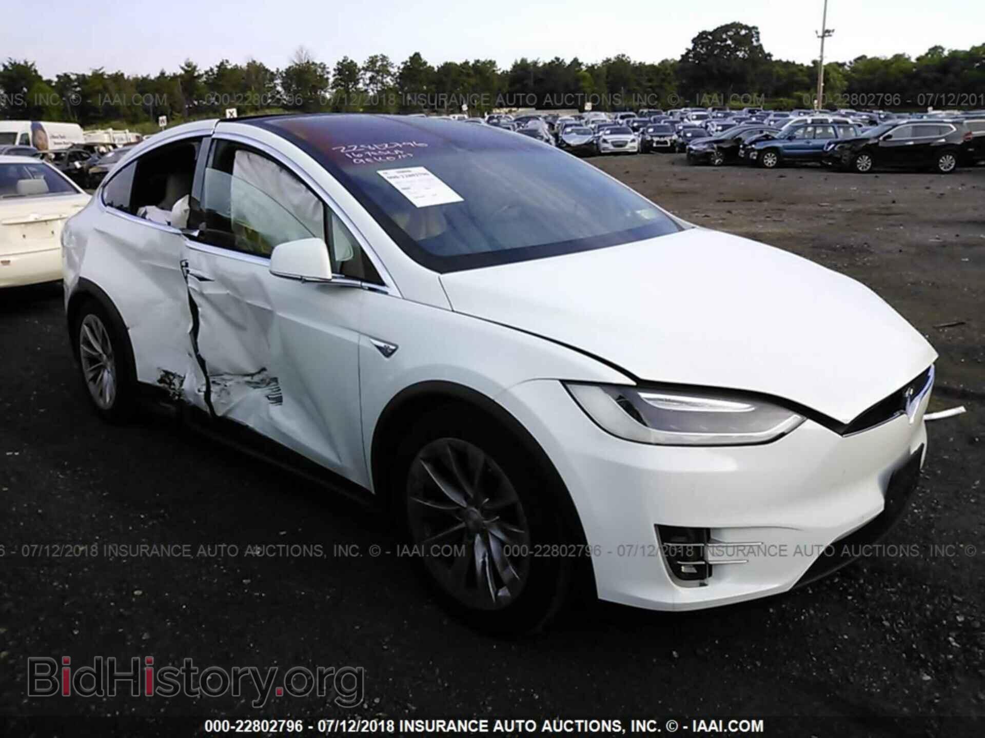 Photo 5YJXCAE23GF004061 - Tesla Model x 2016