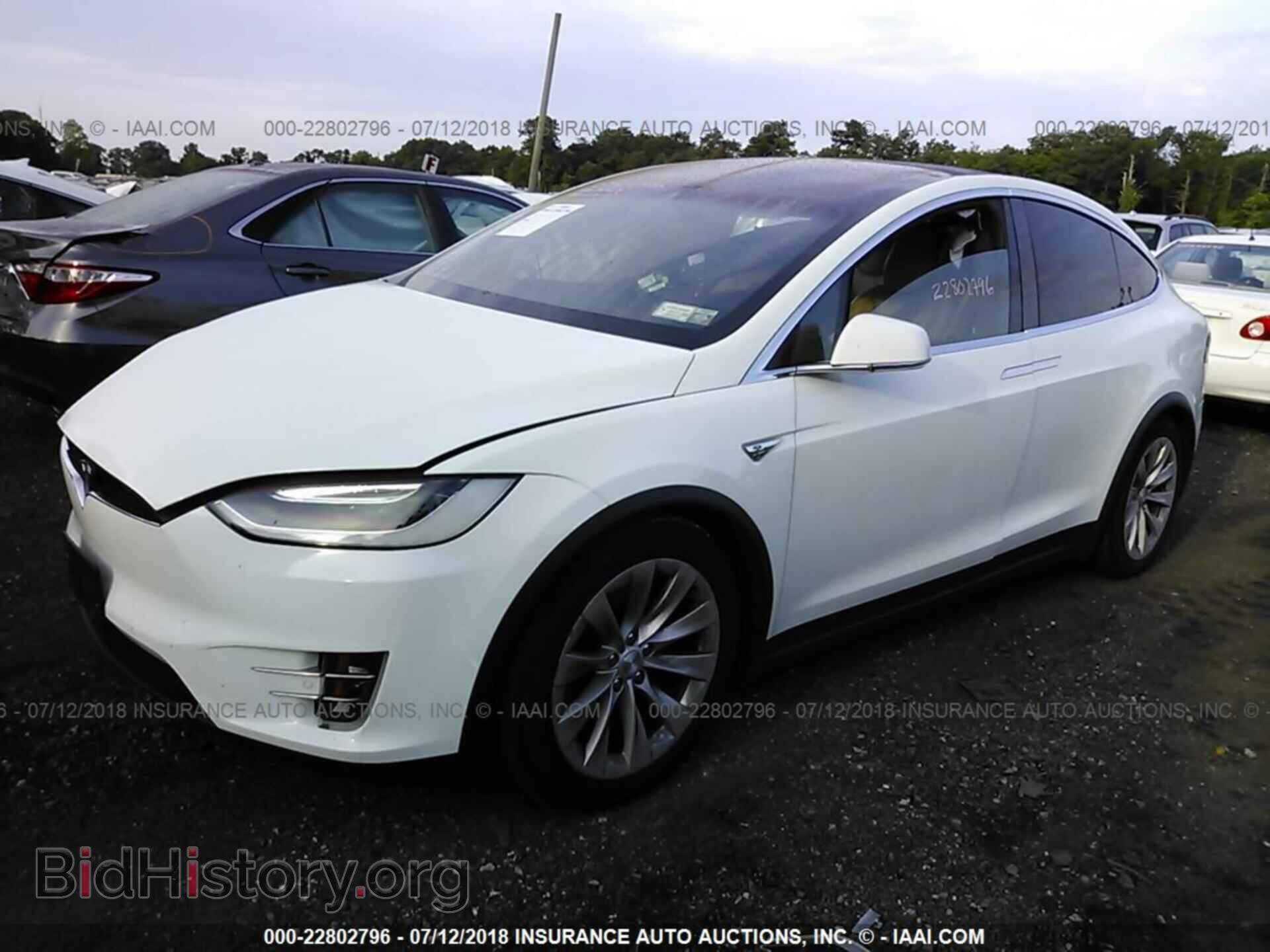 2016 Tesla Model x - VIN: 5YJXCAE23GF004061 - Photo 2