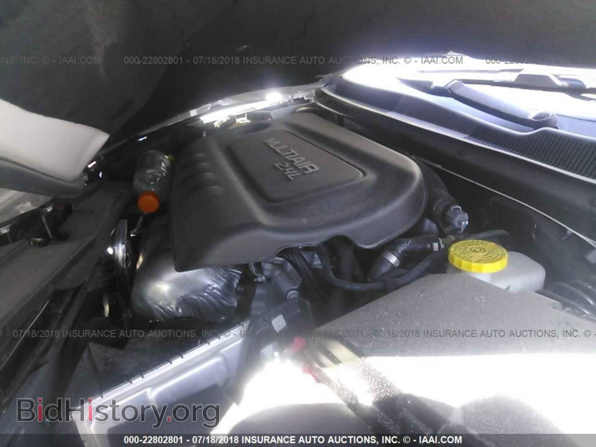 2016 Chrysler 200 - VIN: 1C3CCCBB4GN113911 - Photo 10