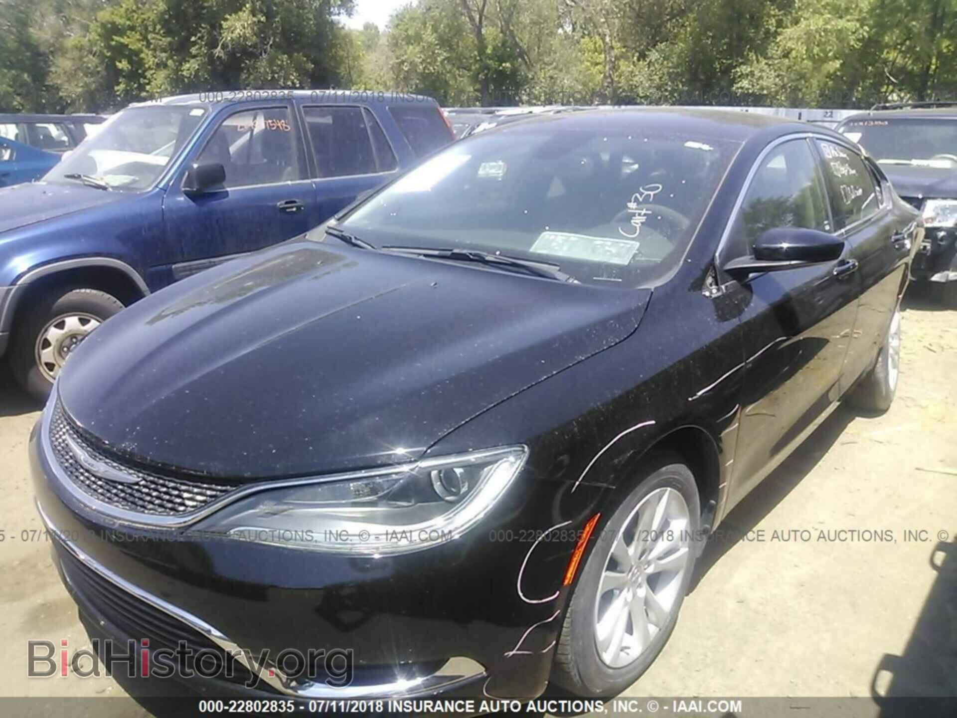 2016 Chrysler 200 - VIN: 1C3CCCAB0GN111932 - Photo 2