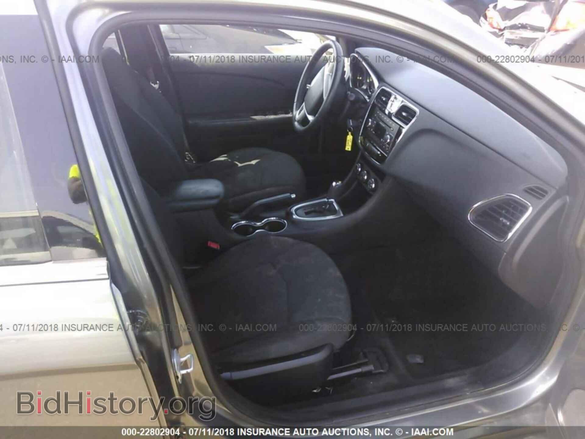 2012 Chrysler 200 - VIN: 1C3CCBBB1CN131724 - Фото 5