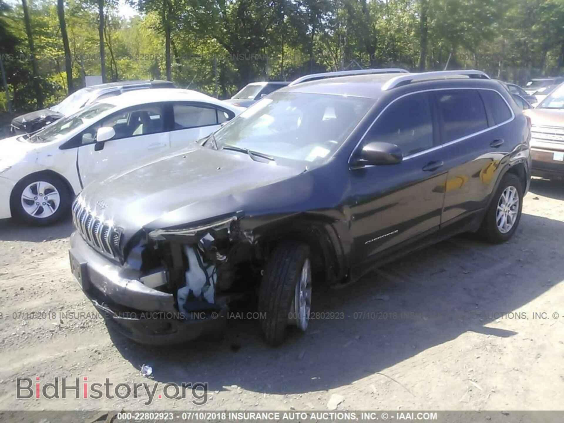 2015 Jeep Cherokee - VIN: 1C4PJMCB4FW793079 - Photo 2