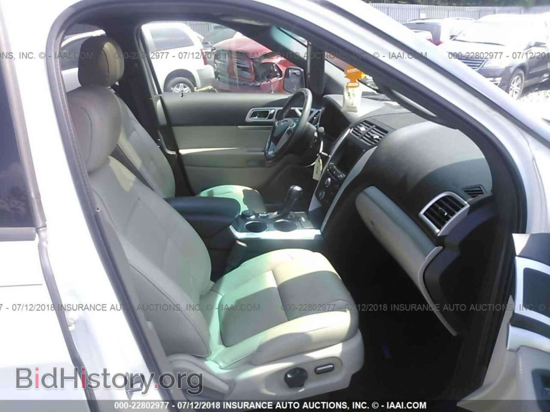 2013 Ford Explorer - VIN: 1FM5K8D85DGC27871 - Photo 5