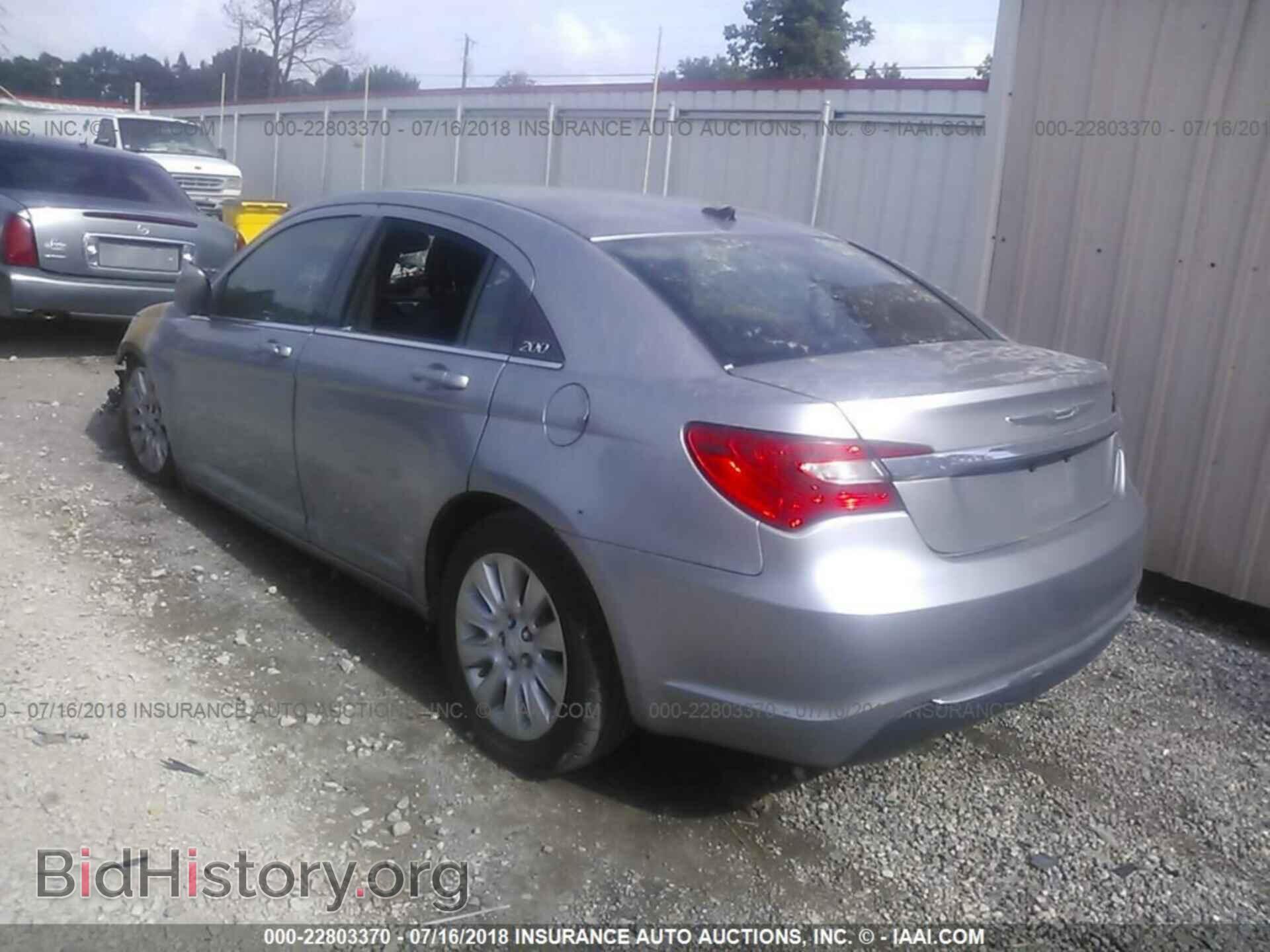 2014 Chrysler 200 - VIN: 1C3CCBAB1EN208953 - Photo 3