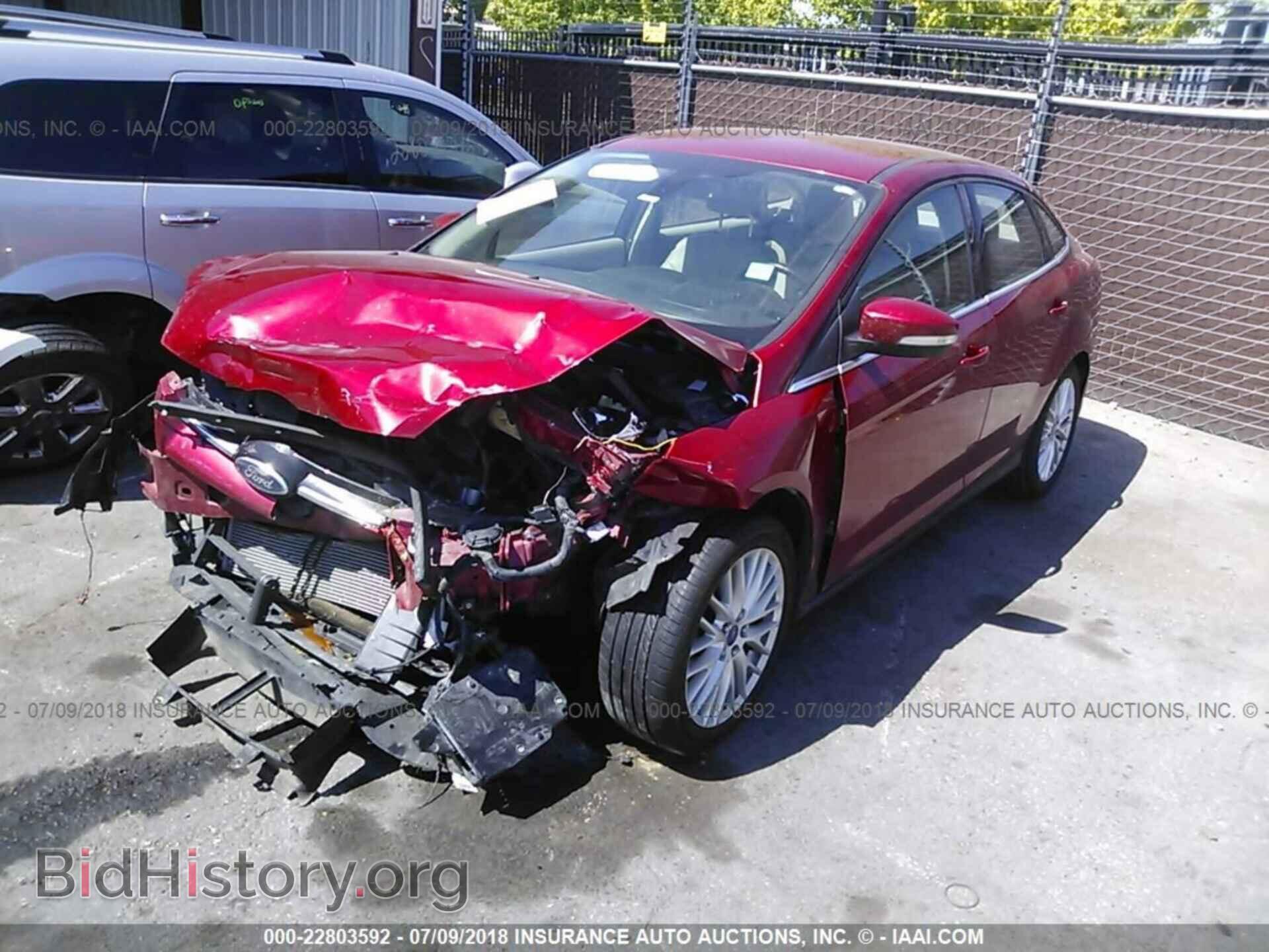 2012 Ford Focus - VIN: 1FAHP3H23CL273299 - Фото 2