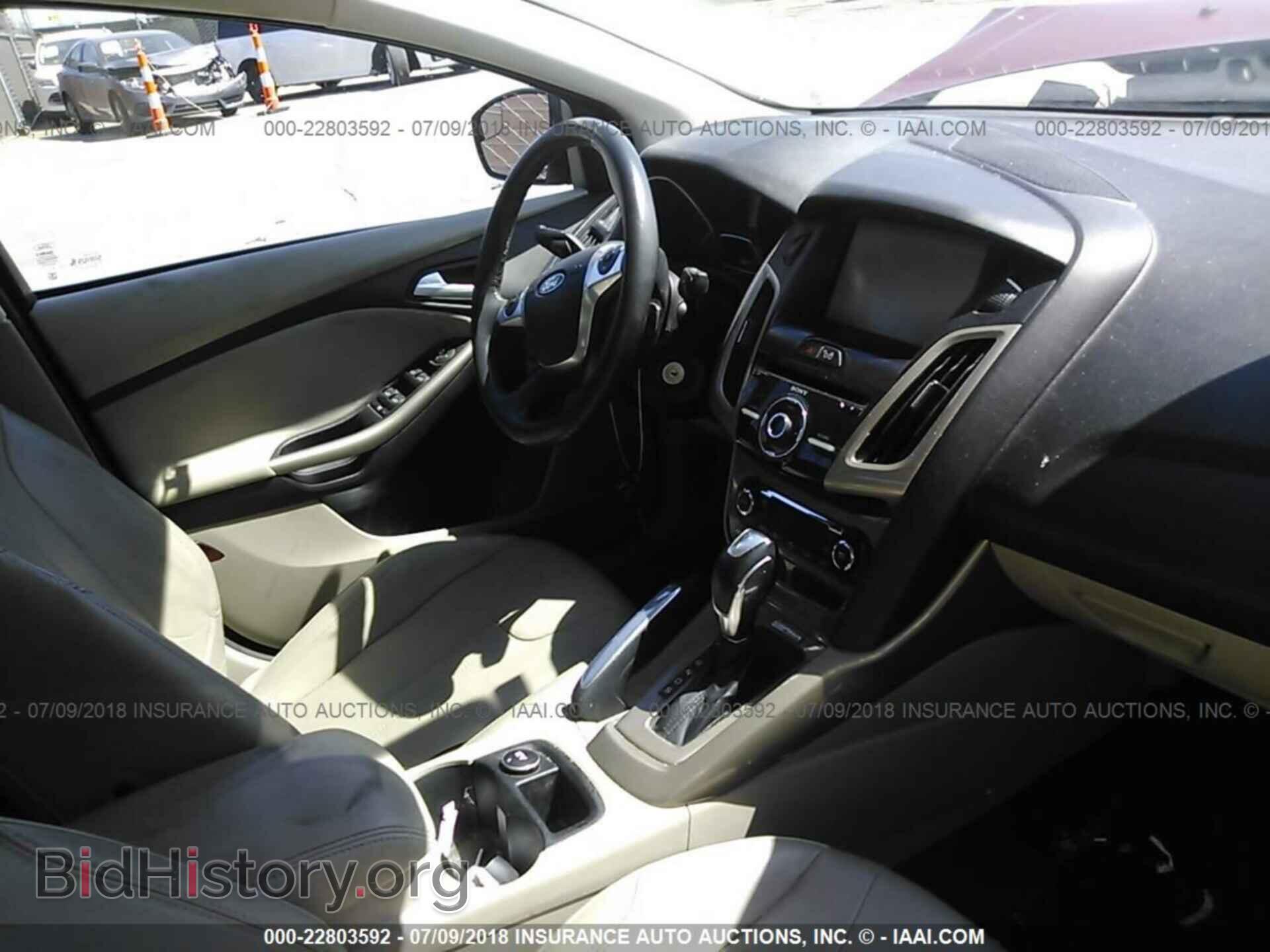 2012 Ford Focus - VIN: 1FAHP3H23CL273299 - Фото 5