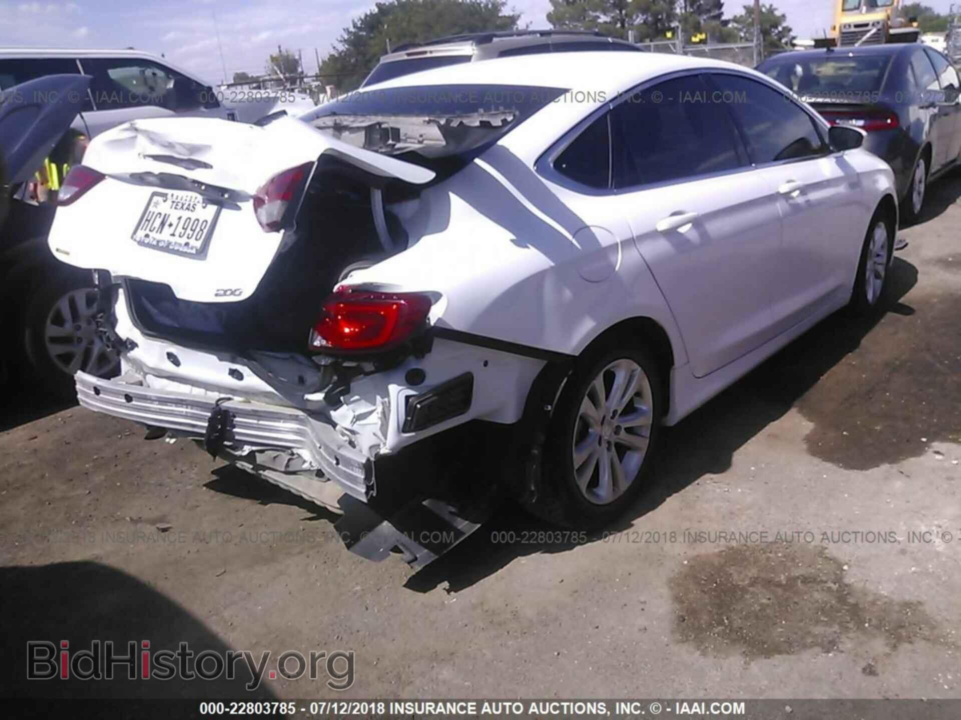 2015 Chrysler 200 - VIN: 1C3CCCAB2FN574007 - Фото 4