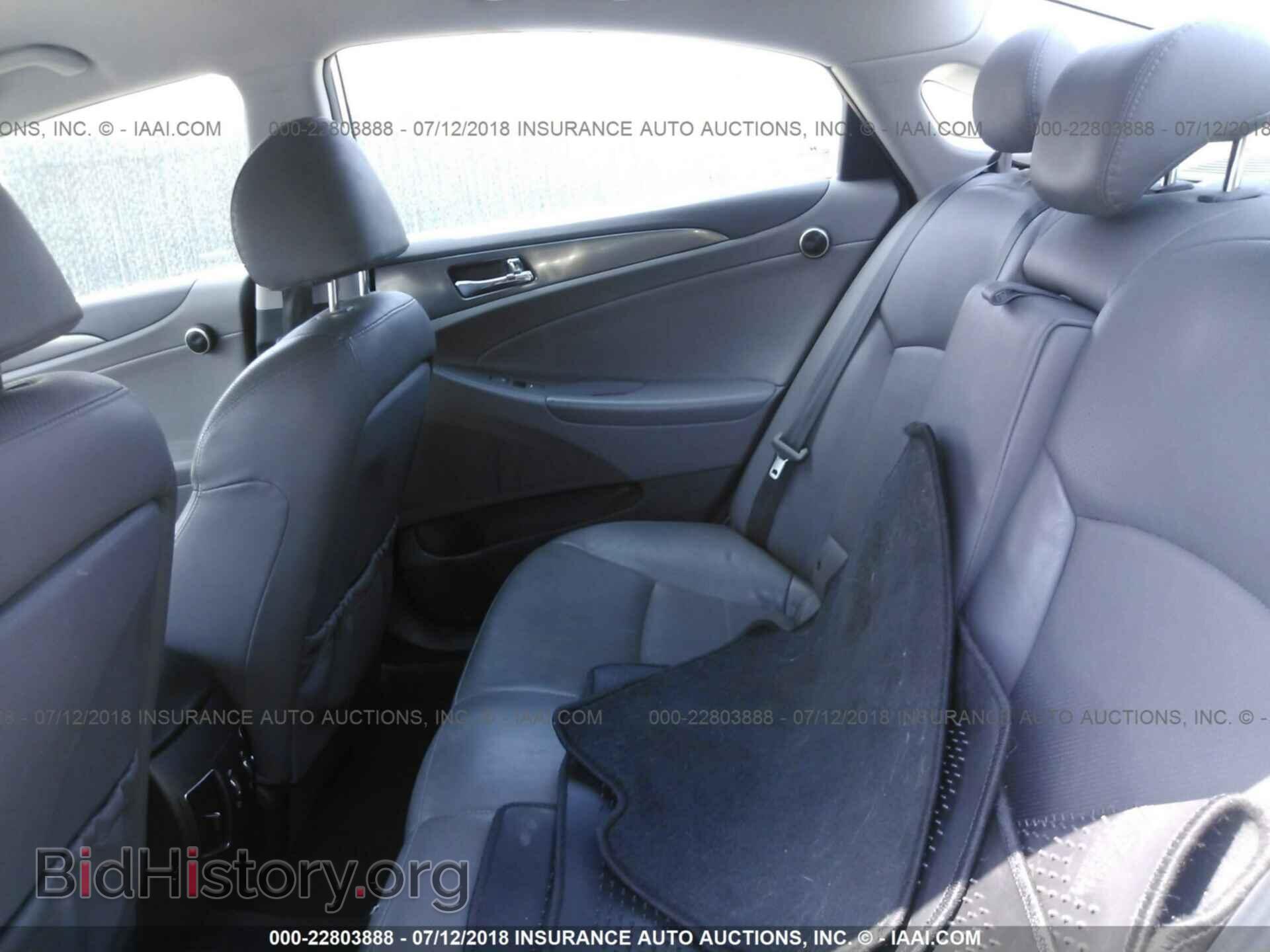 2012 Hyundai Sonata - VIN: KMHEC4A46CA043869 - Photo 8