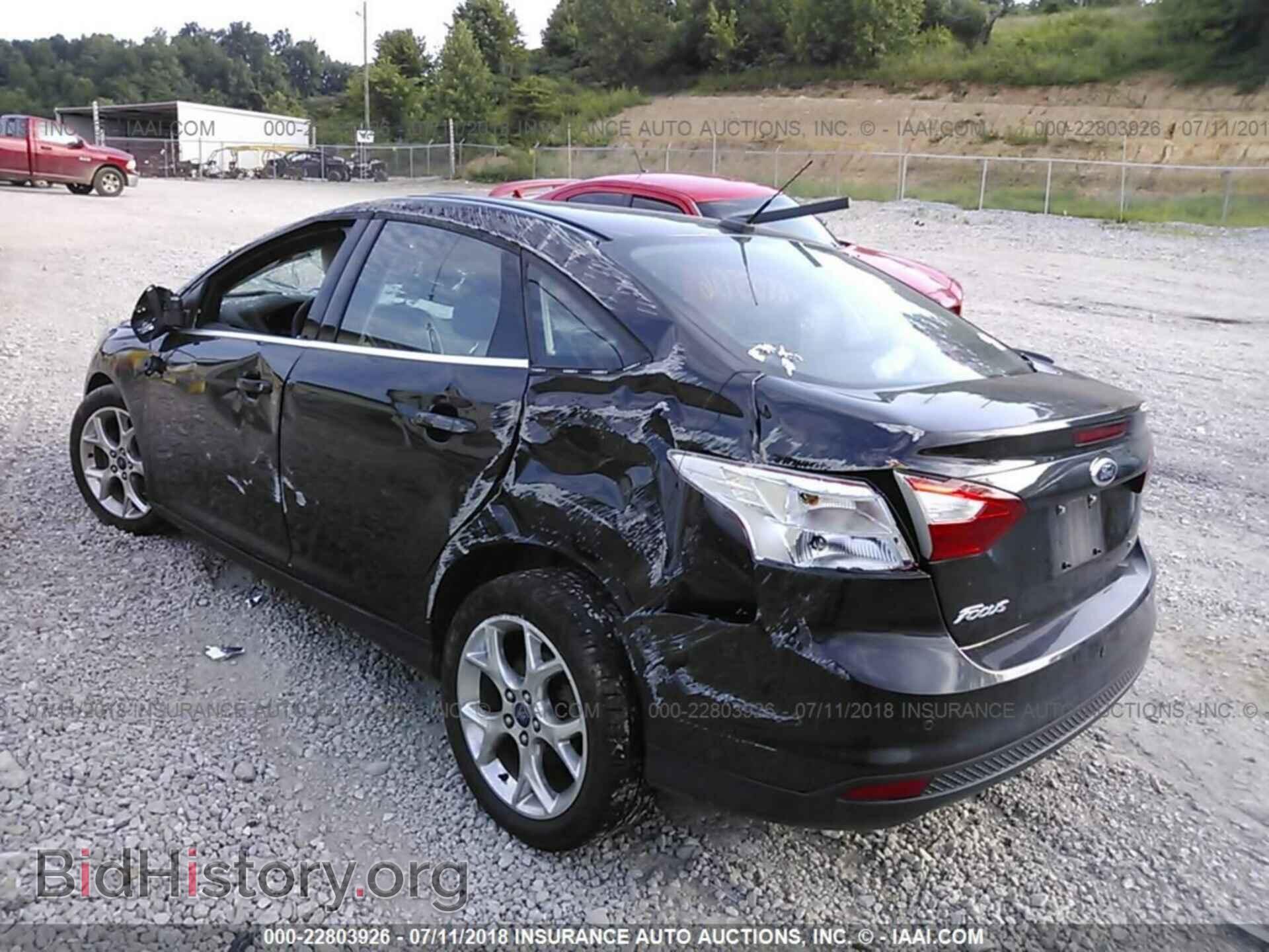 2012 Ford Focus - VIN: 1FAHP3H26CL328974 - Photo 3