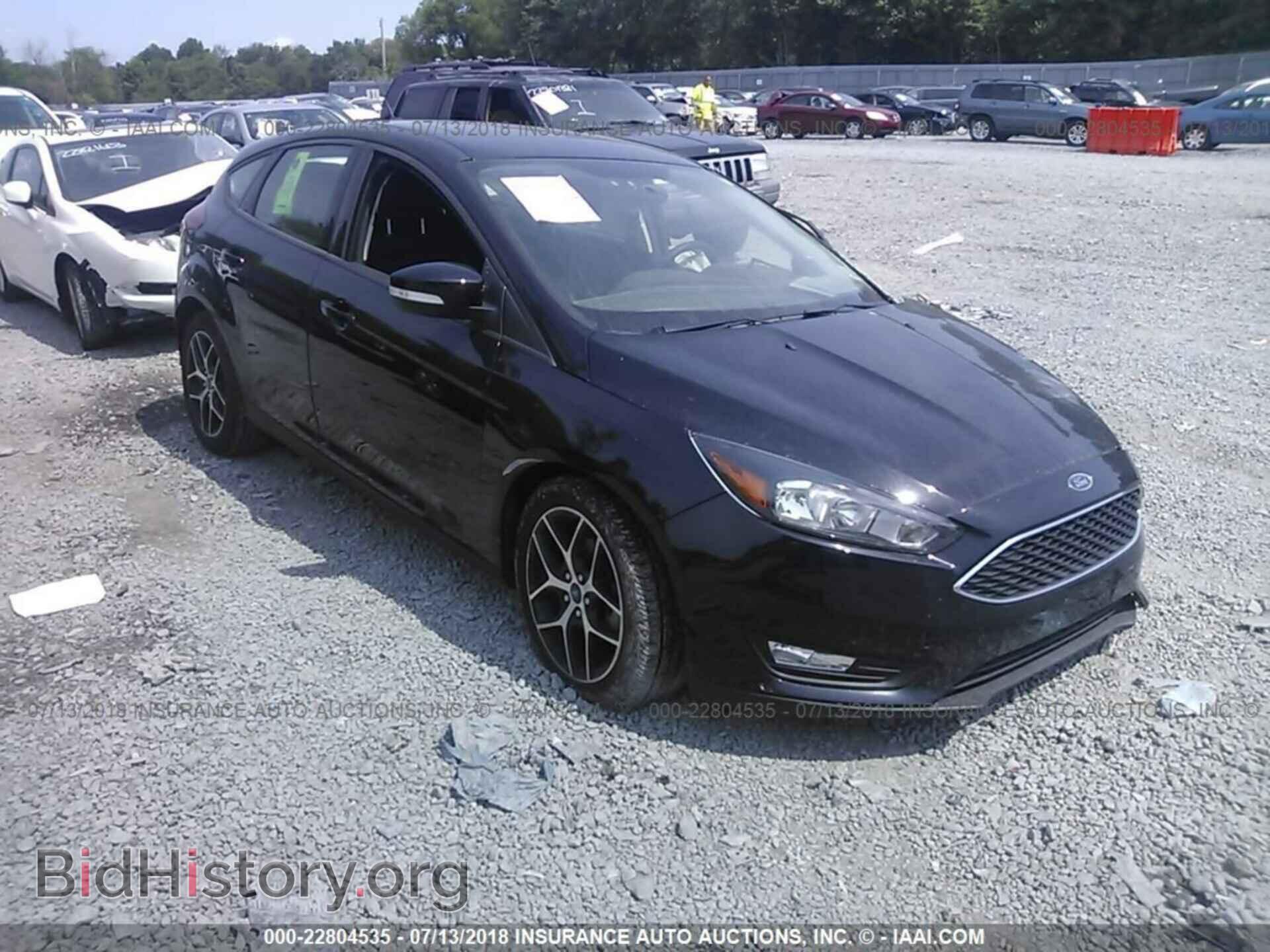 Photo 1FADP3M29HL250928 - Ford Focus 2017
