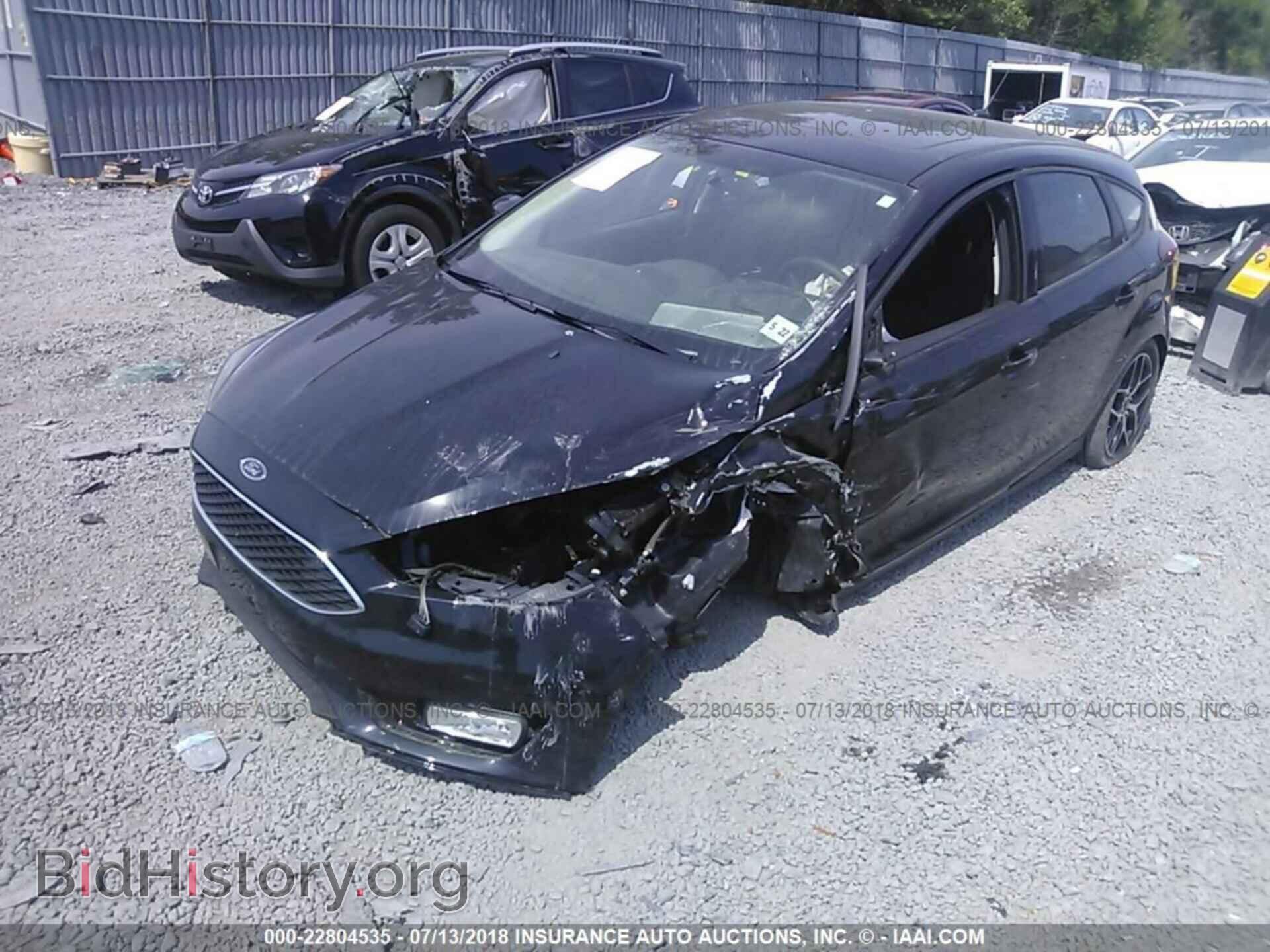 2017 Ford Focus - VIN: 1FADP3M29HL250928 - Фото 2