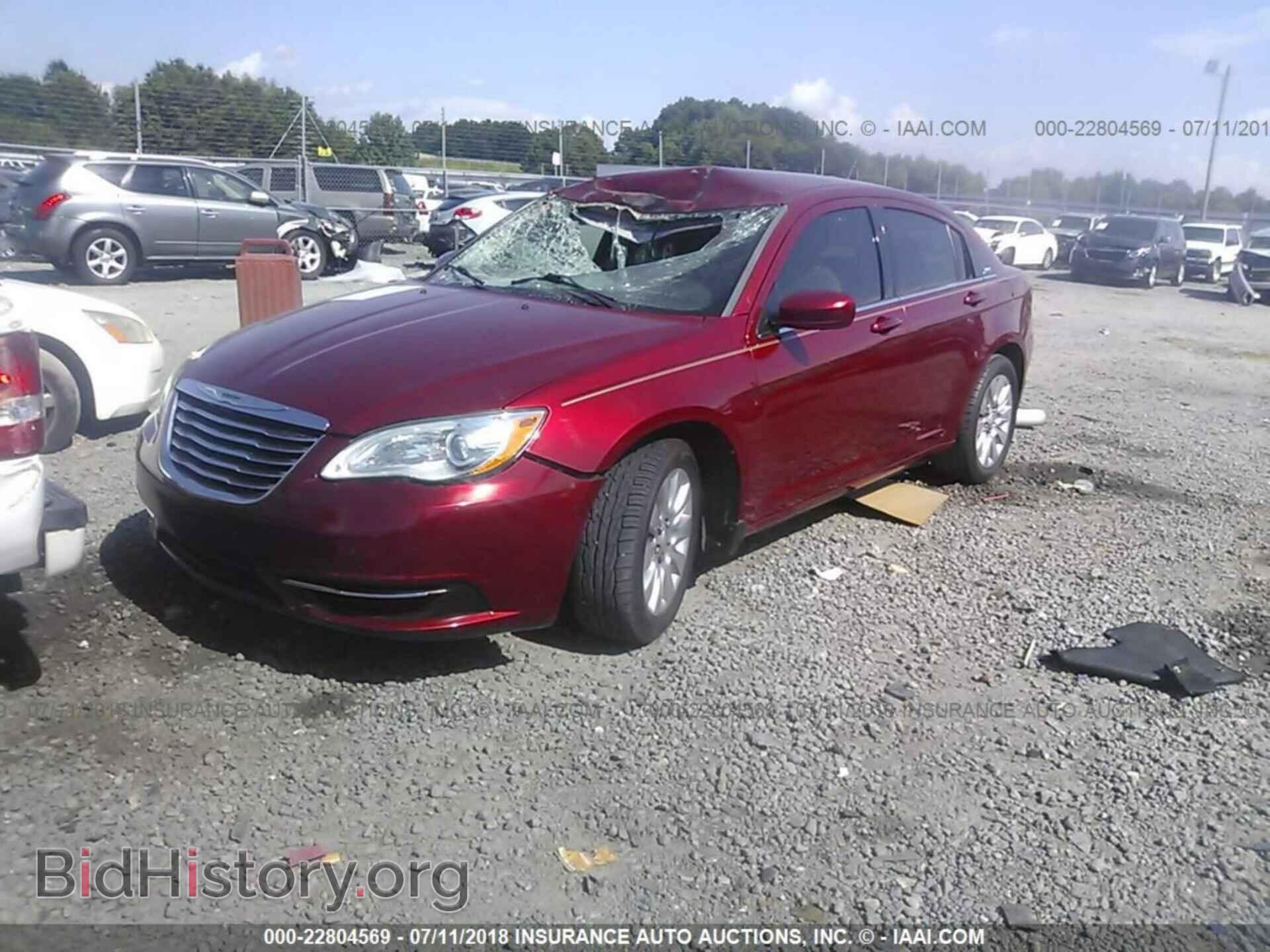 2013 Chrysler 200 - VIN: 1C3CCBAG9DN767919 - Фото 2
