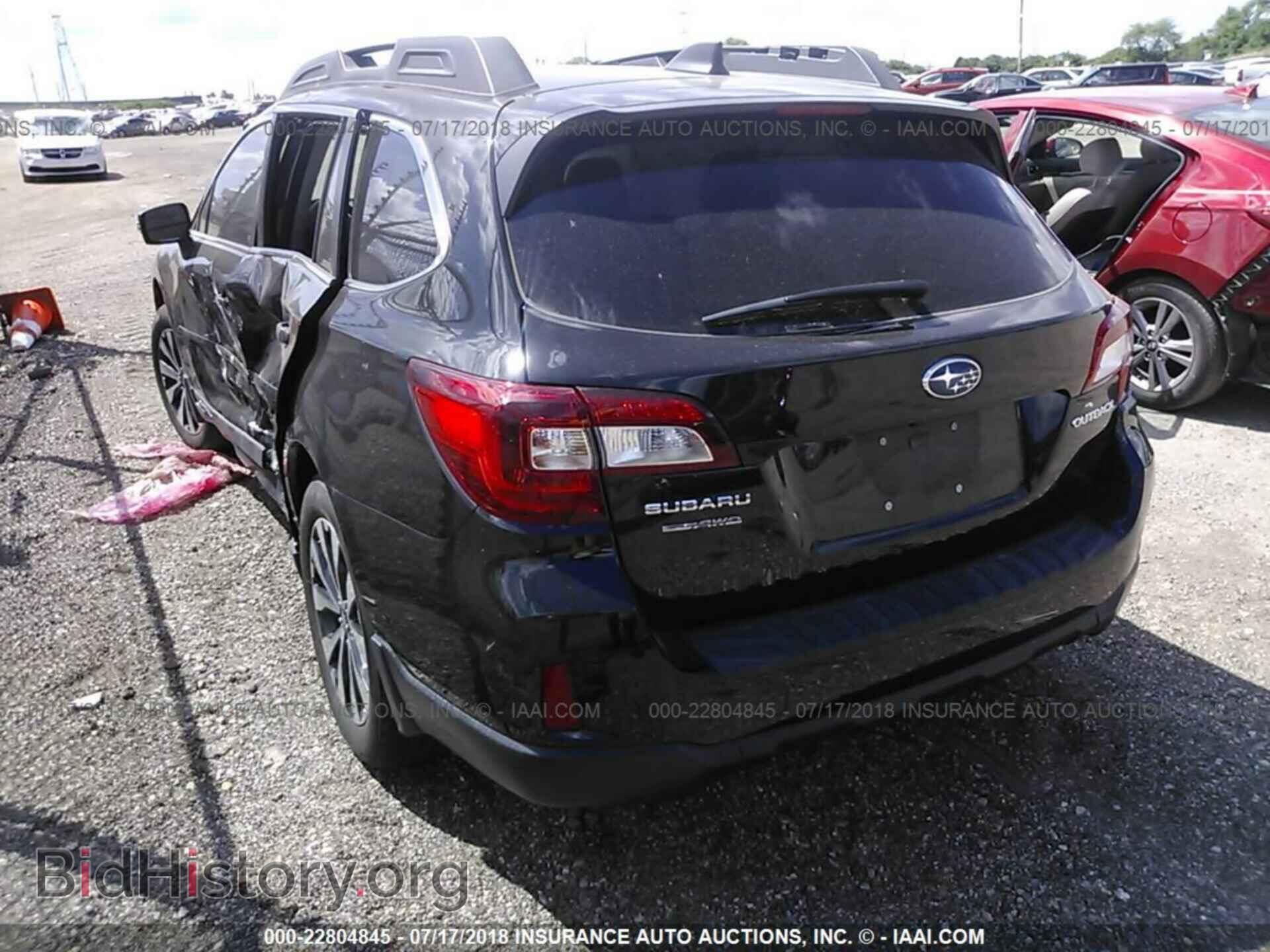 2016 Subaru Outback - VIN: 4S4BSBNC1G3257352 - Photo 3