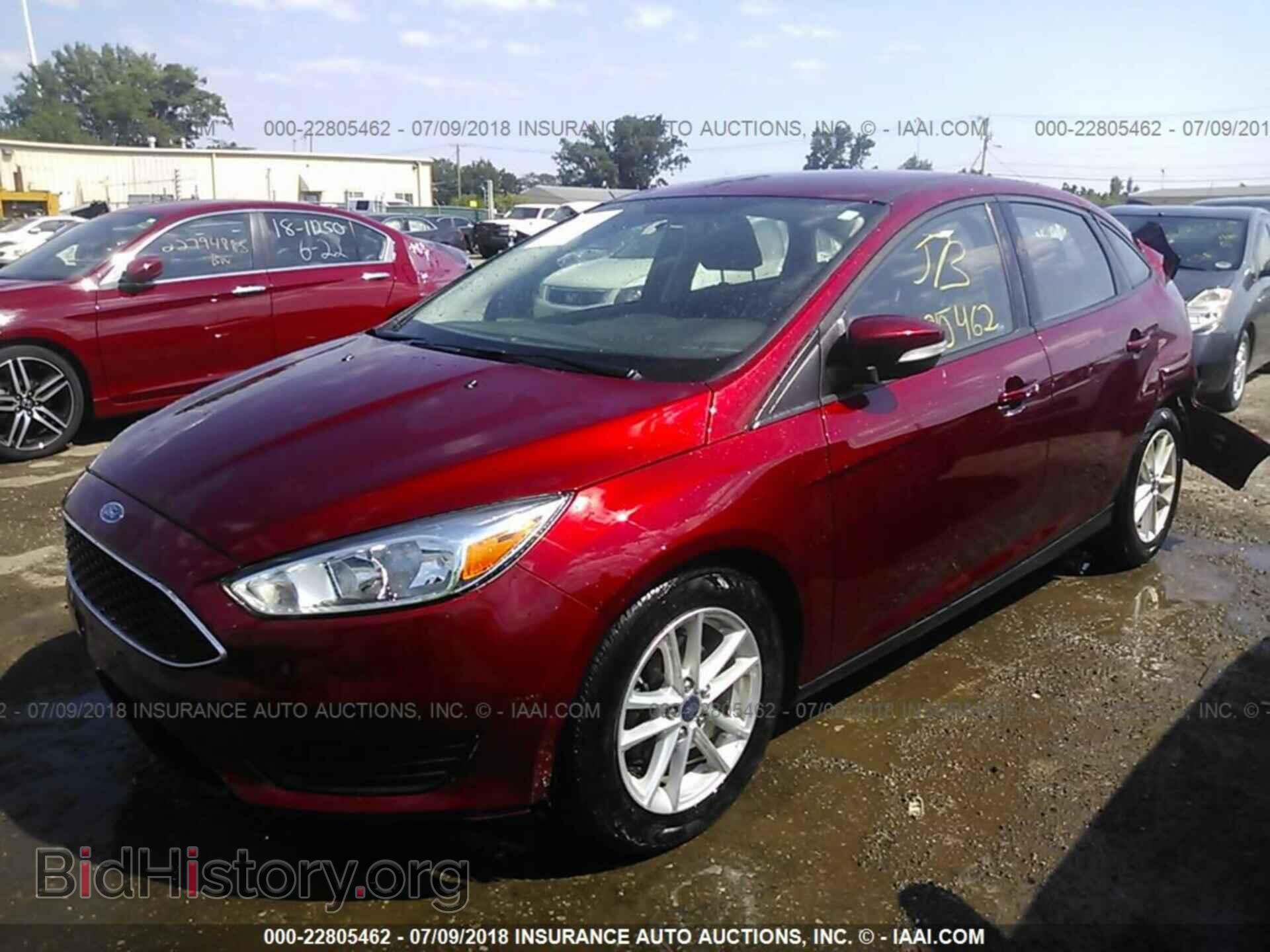 2017 Ford Focus - VIN: 1FADP3F25HL213680 - Фото 2